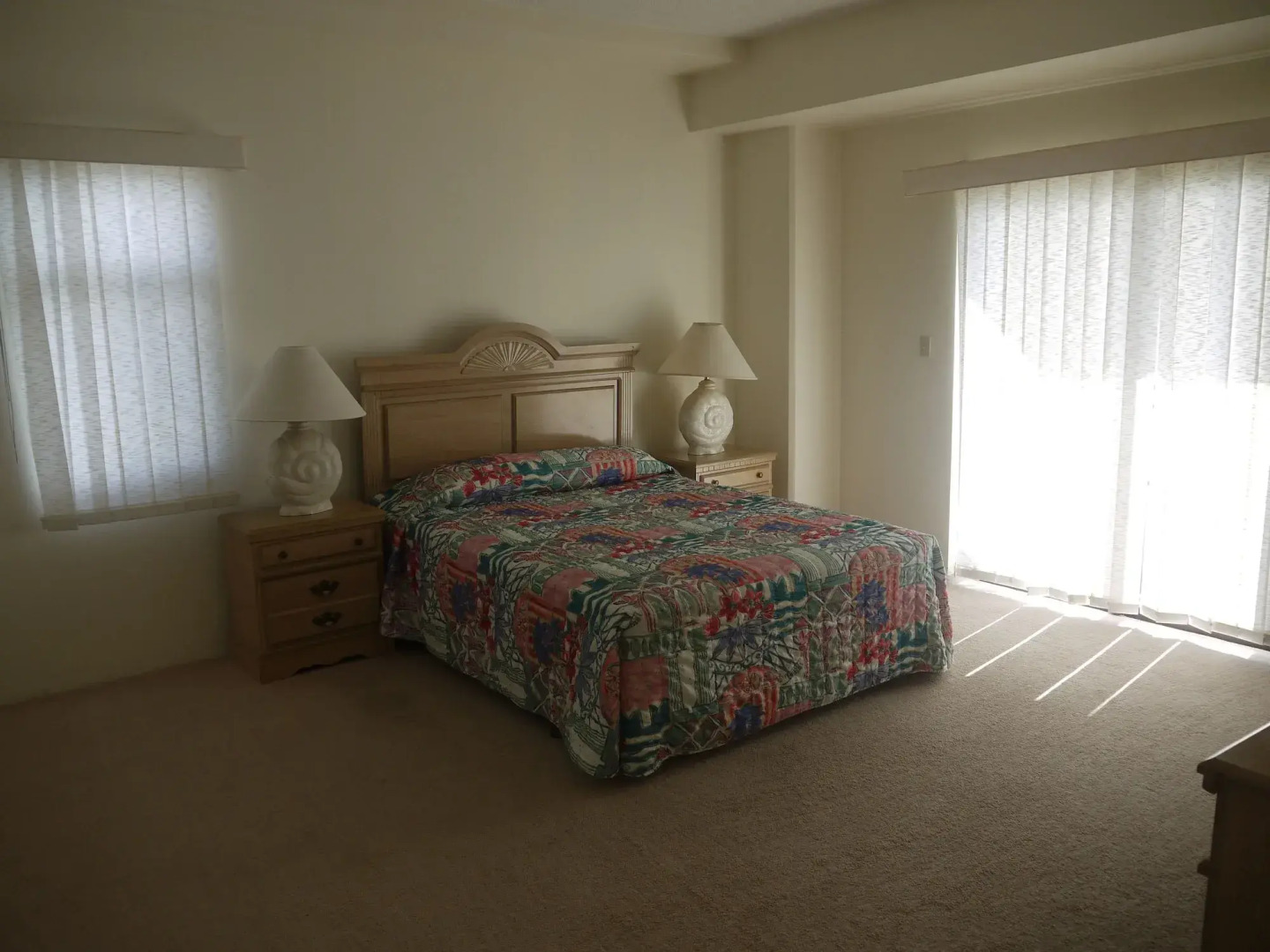 Aquarius Beach Tower