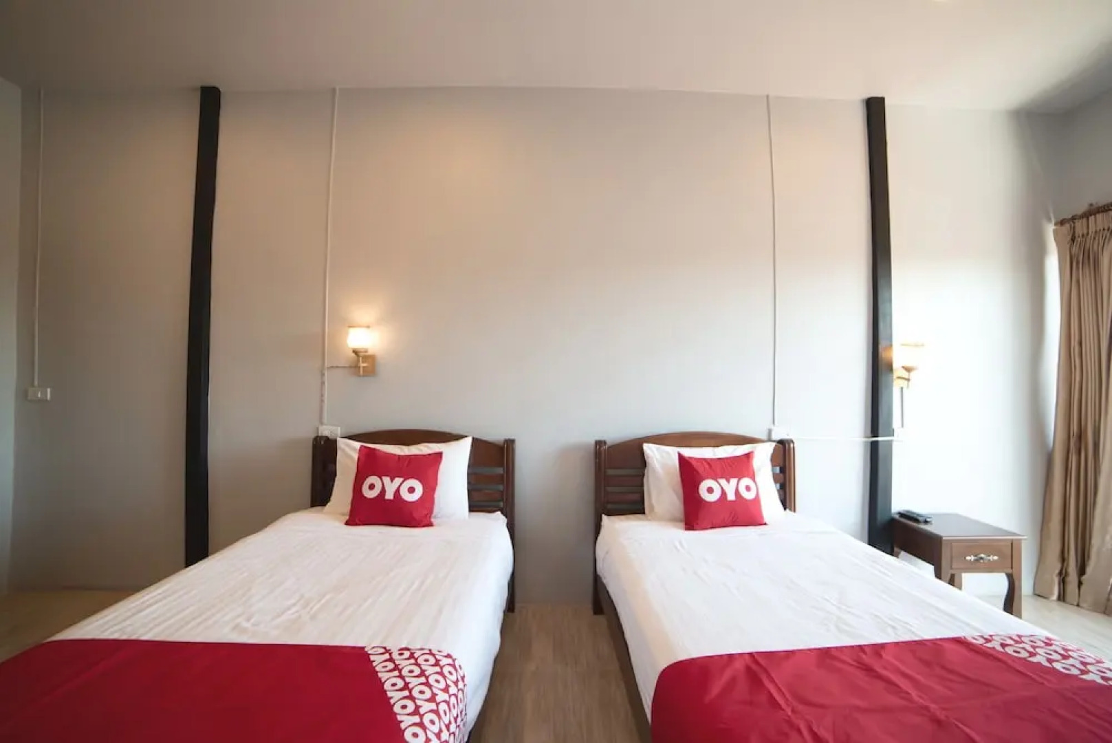 OYO 465 Krung Kao Traveller Lodge (Vaccinated Staff)