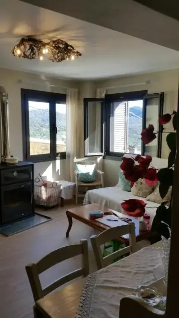 Tsiboulas Cretan Cottage