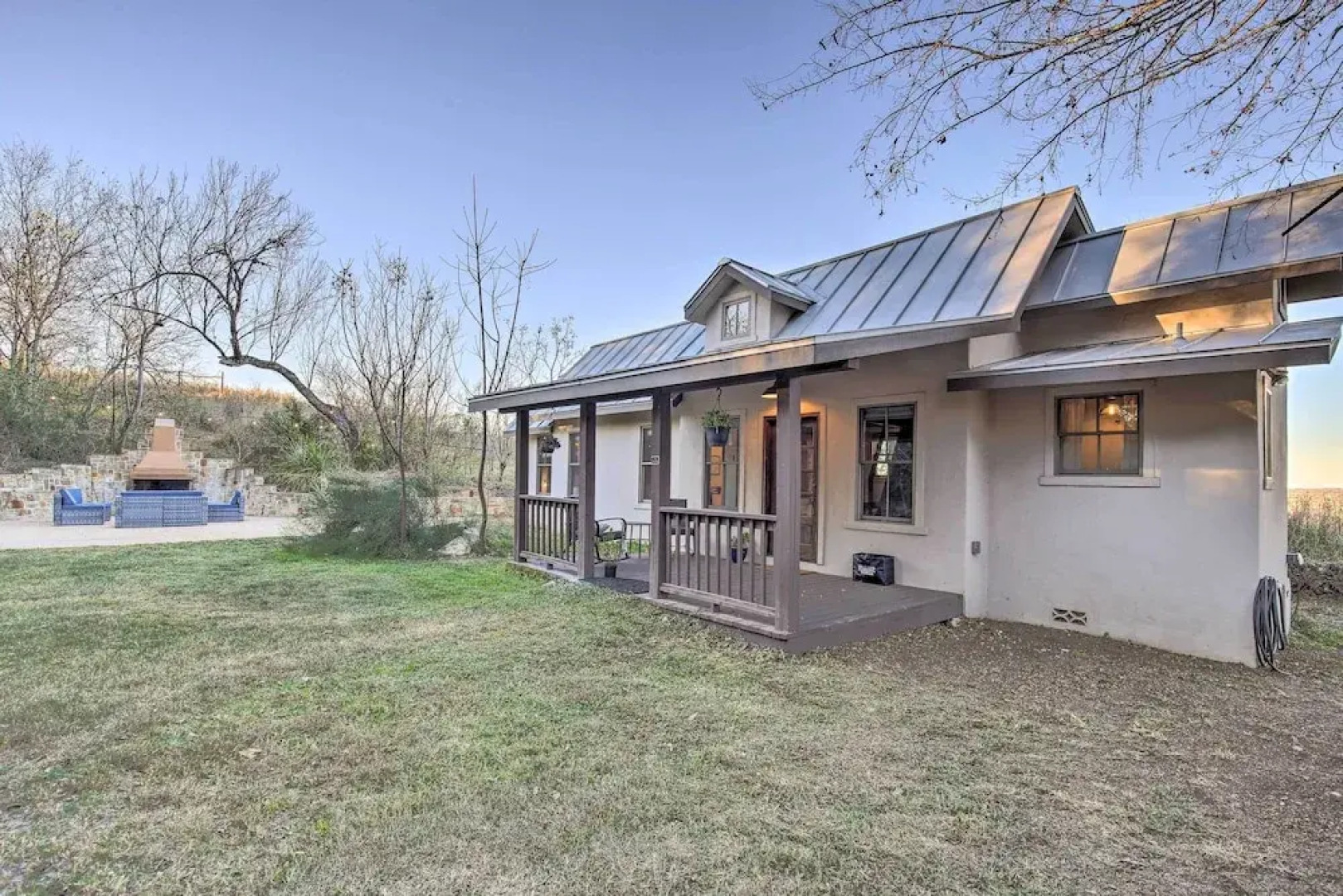 The Little Alsatian House: 18 Miles to San Antonio