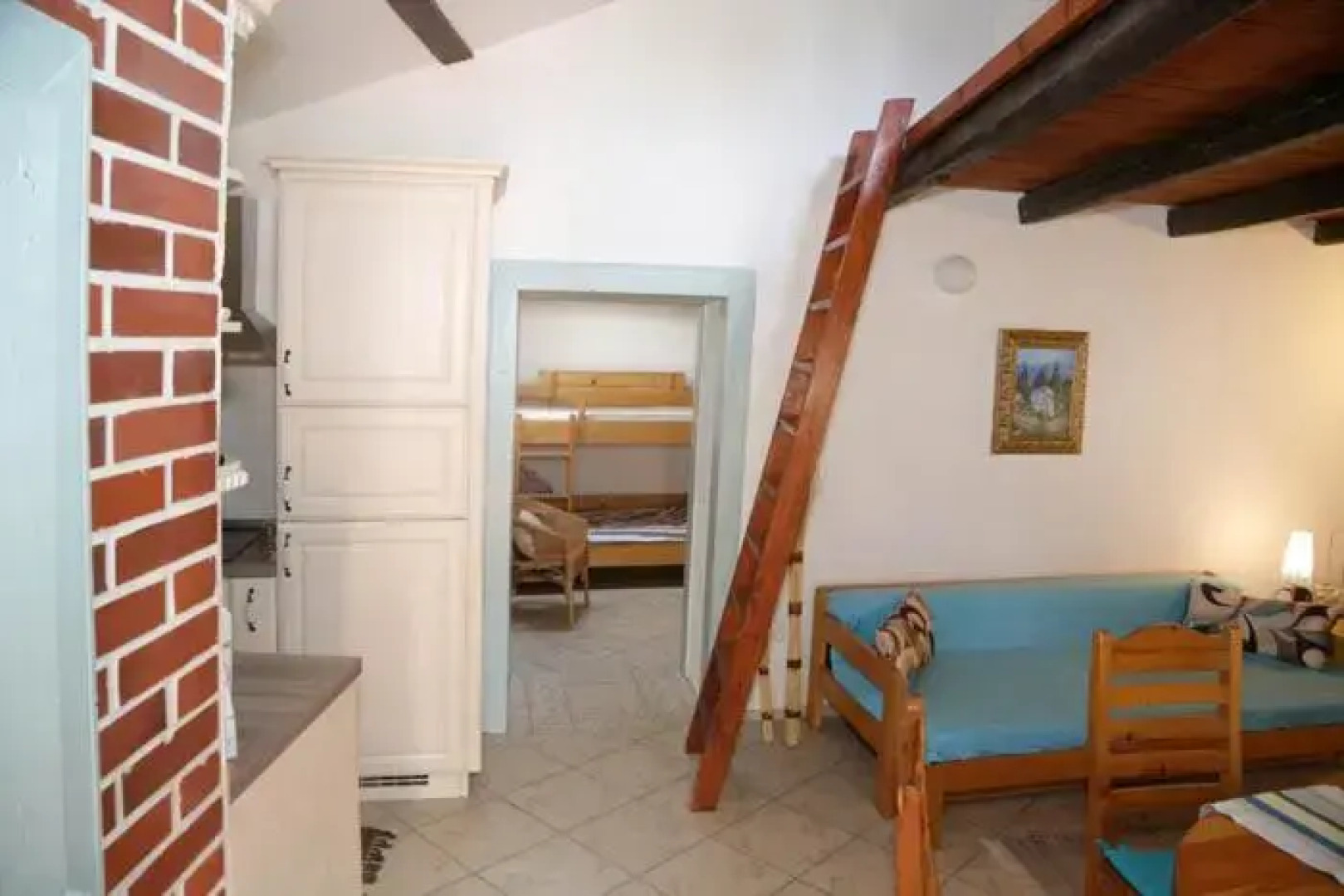 Lovely Stone Cottage Pomer