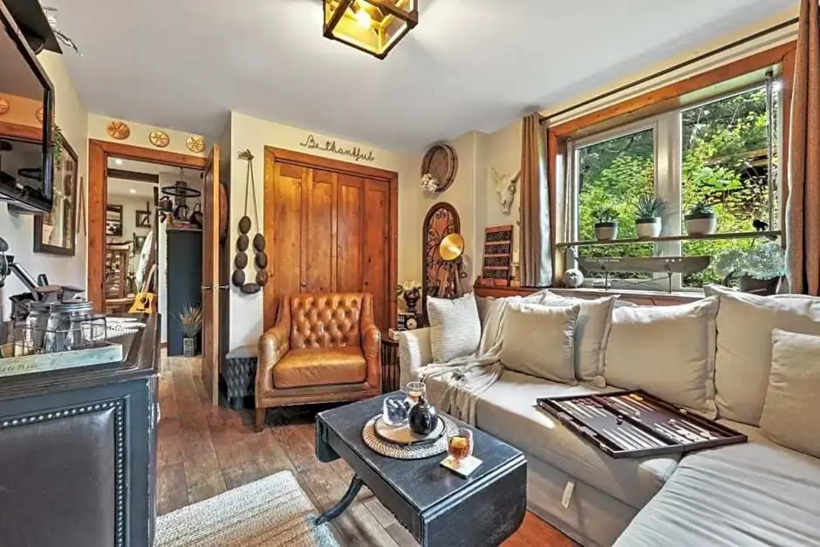 A Suite Retreat - Beyond Bed & Breakfast