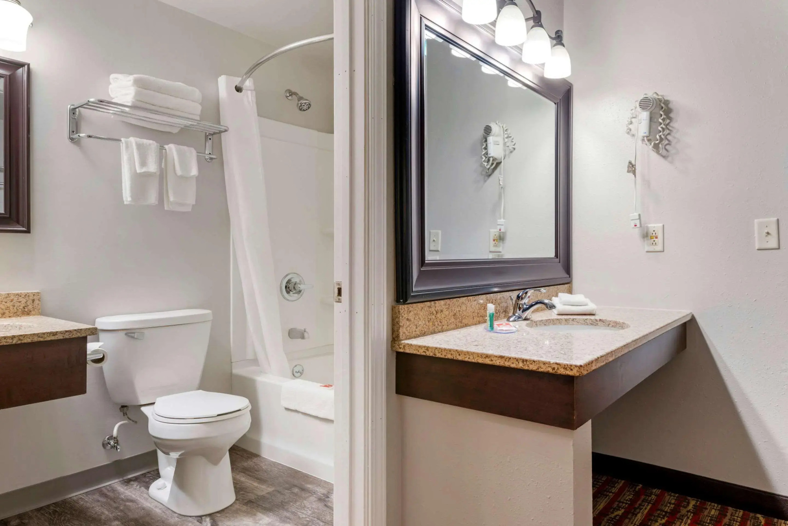 Econo Lodge Lakeview