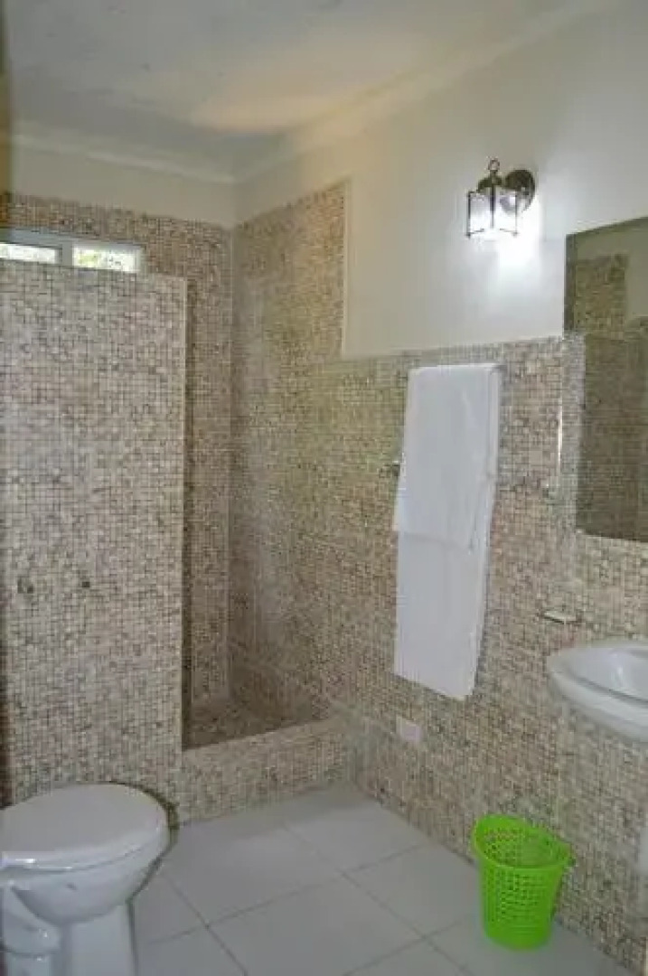 L'Elysee Guest House