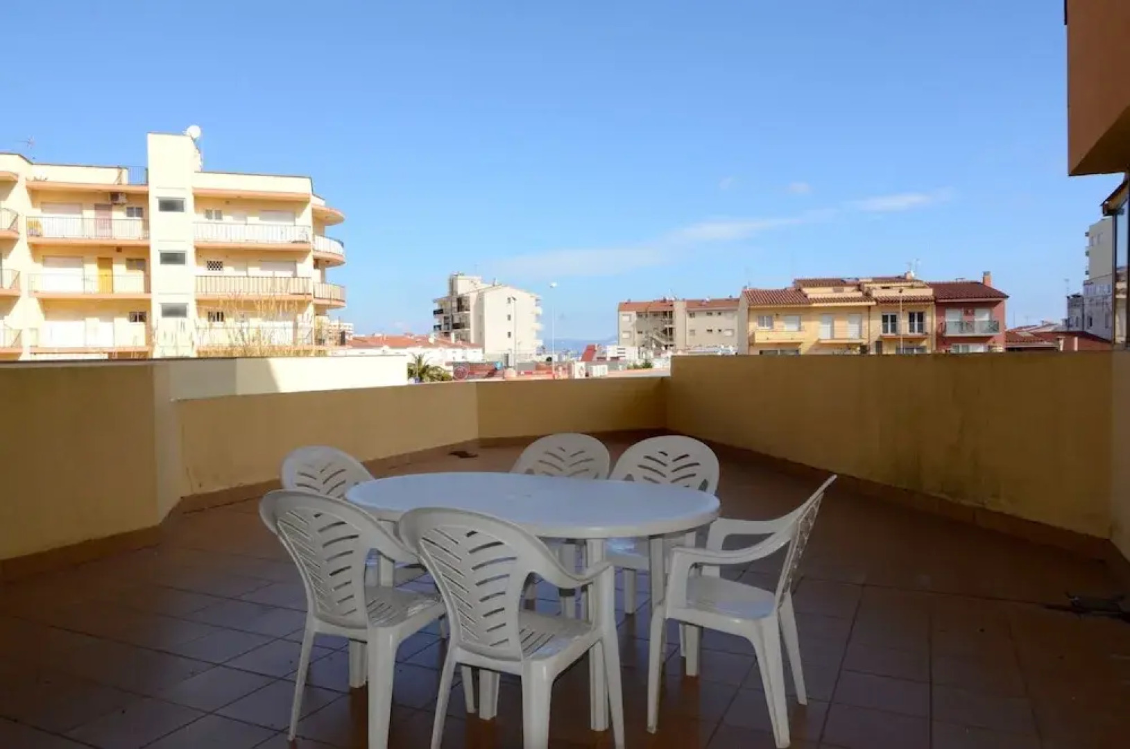 Apartamentos Mar Blau L'Escala