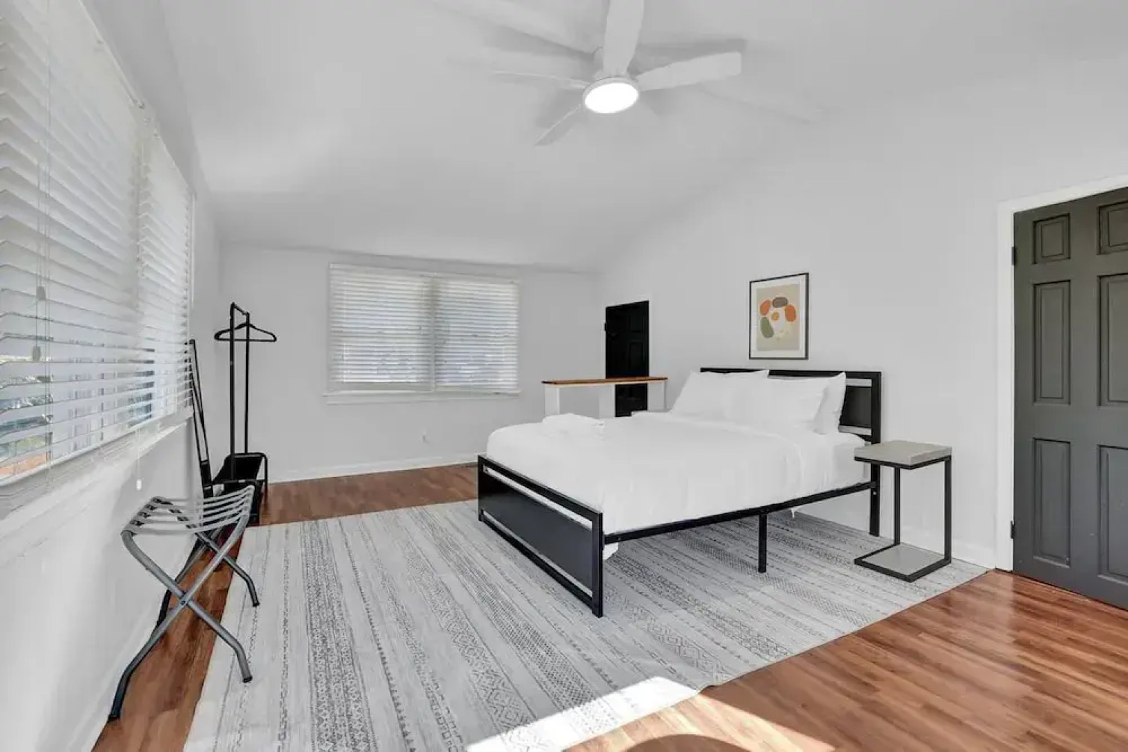 Chamblee Retreat 3BR Home w Spacious Porch