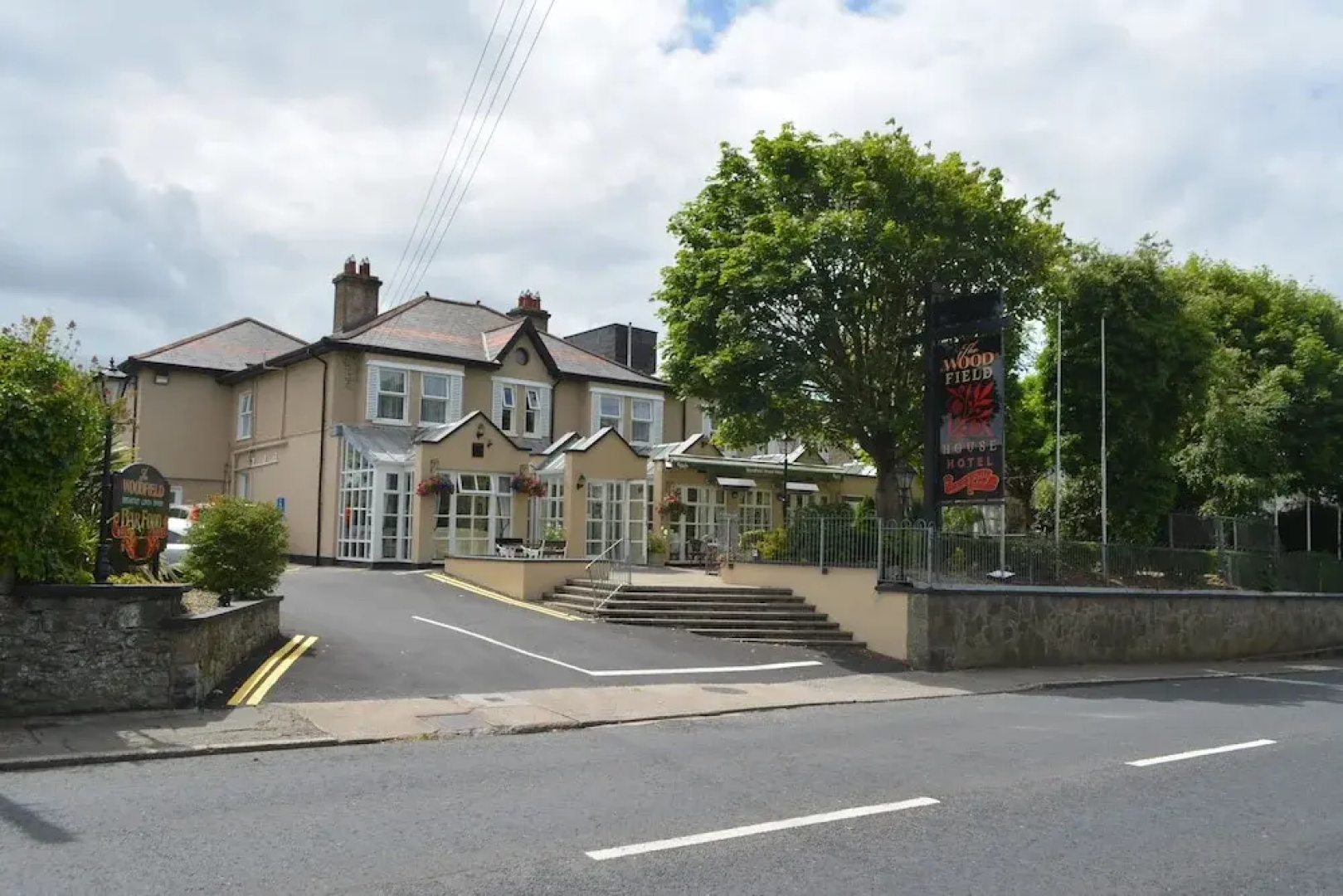 Woodfield House Hotel