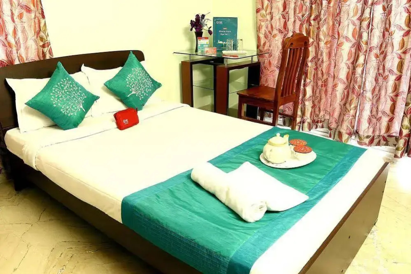 OYO Apartments New Town Axis Mall