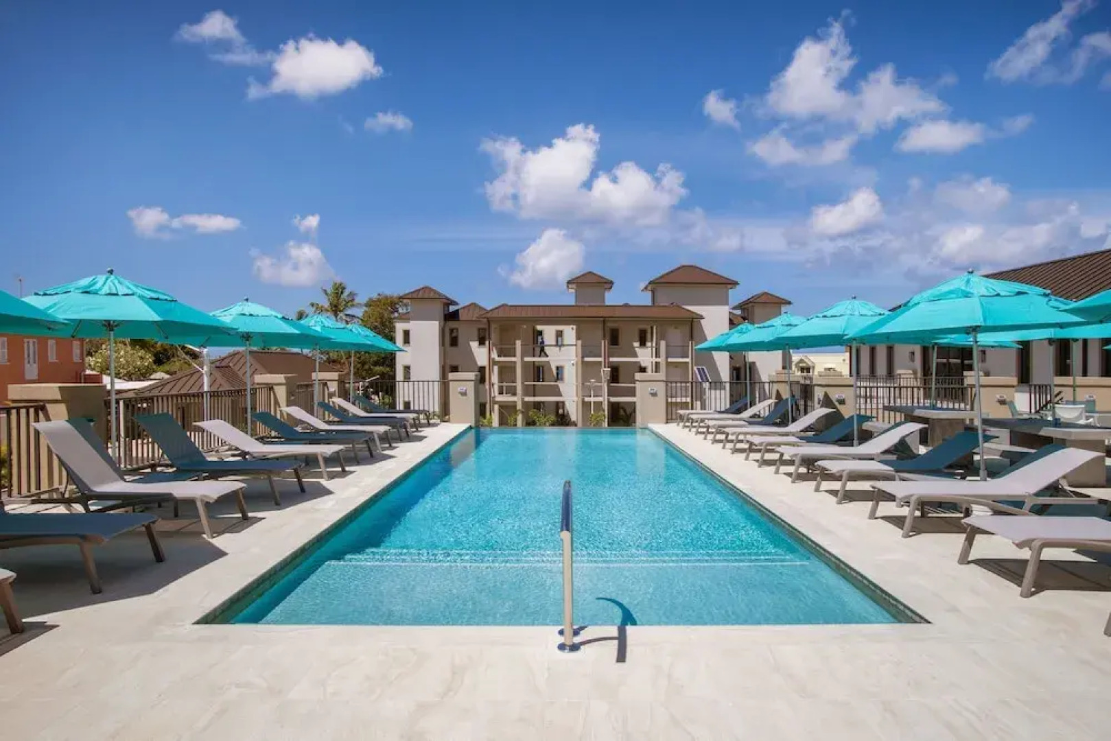 Villas & Suites at Beach View