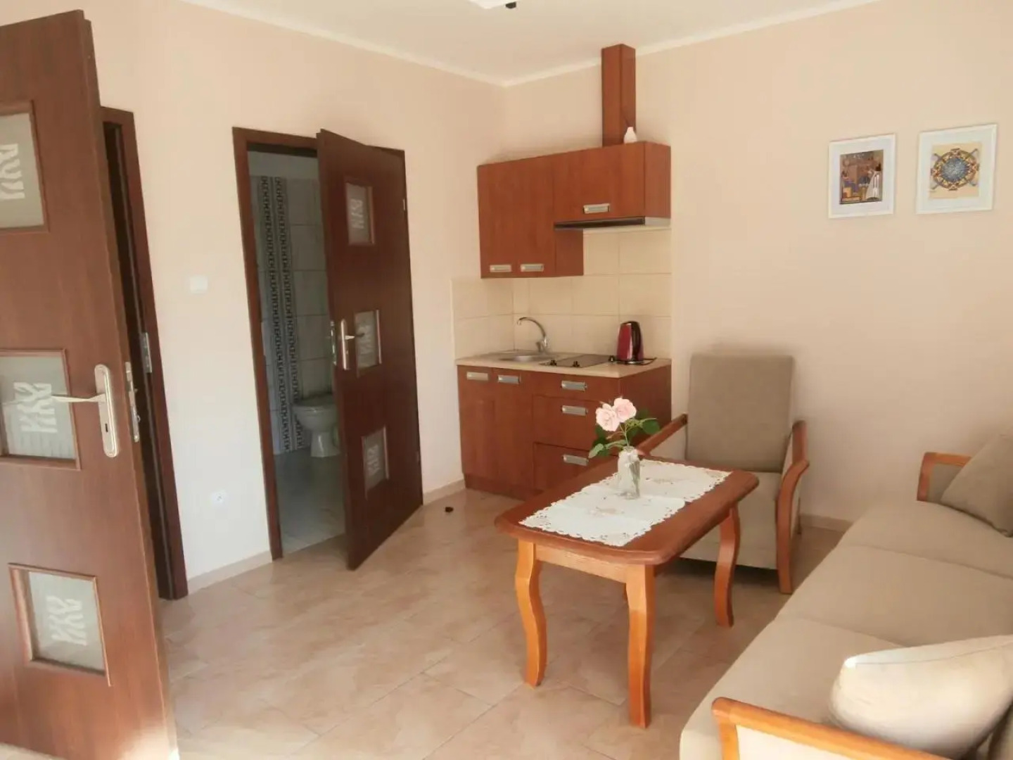 Pokoje Gościnne - Noclegi Charzykowy