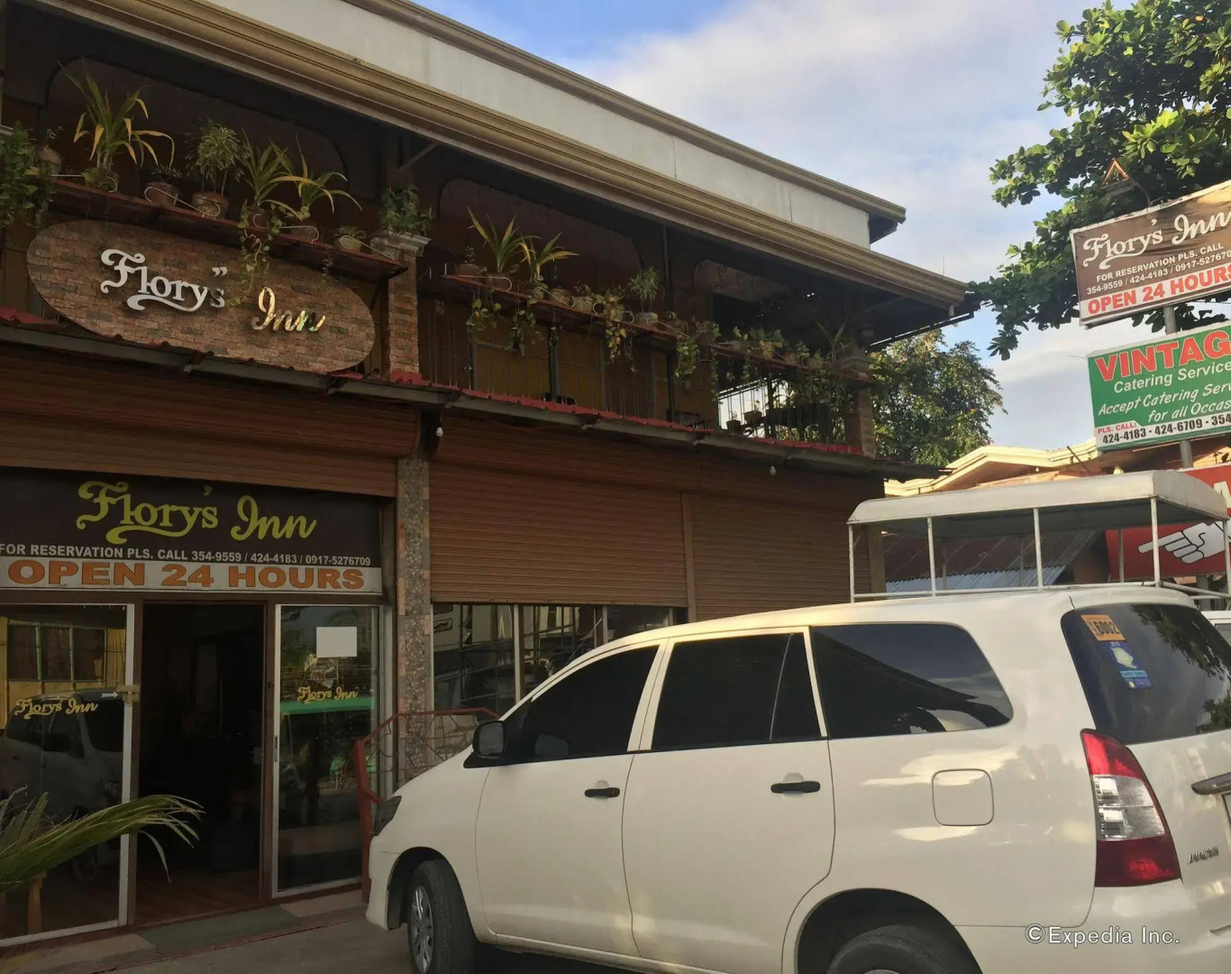 Flory's Inn