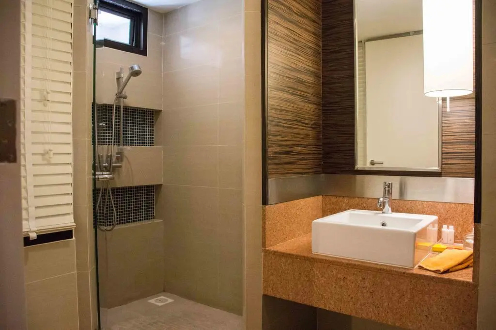 Отель Tango Vibrant Living Hotel