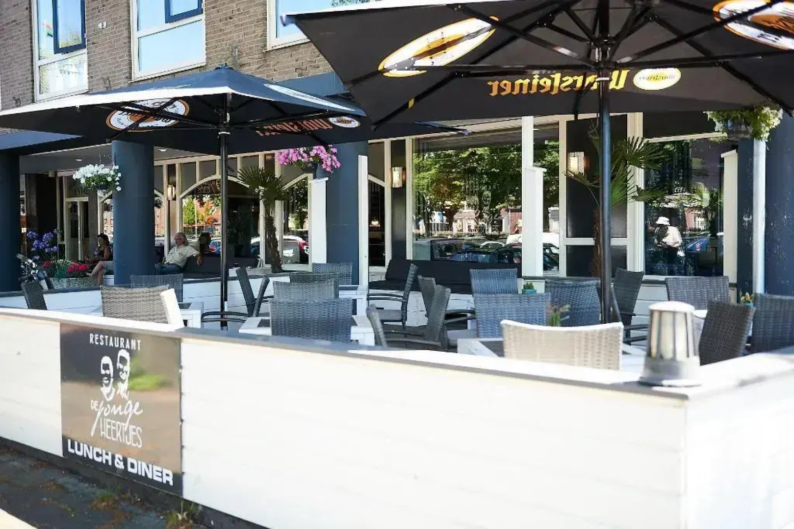 Hotel de Jonge Heertjes