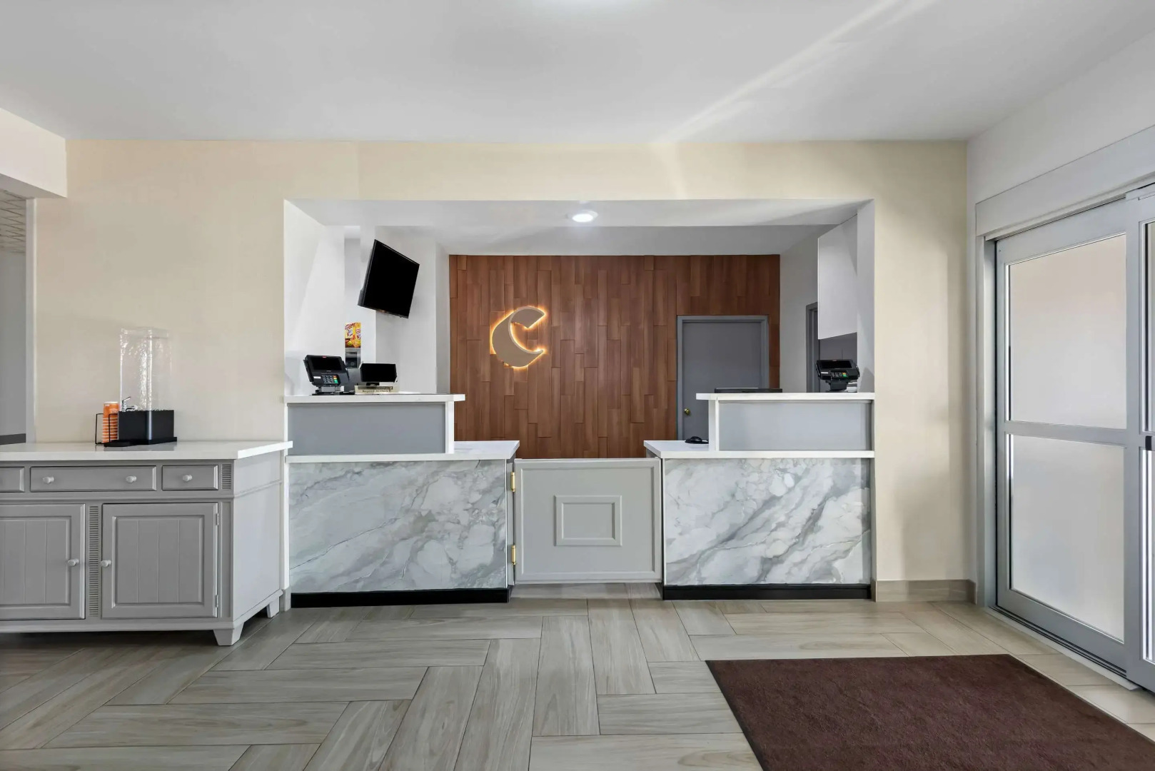 Comfort Inn & Suites