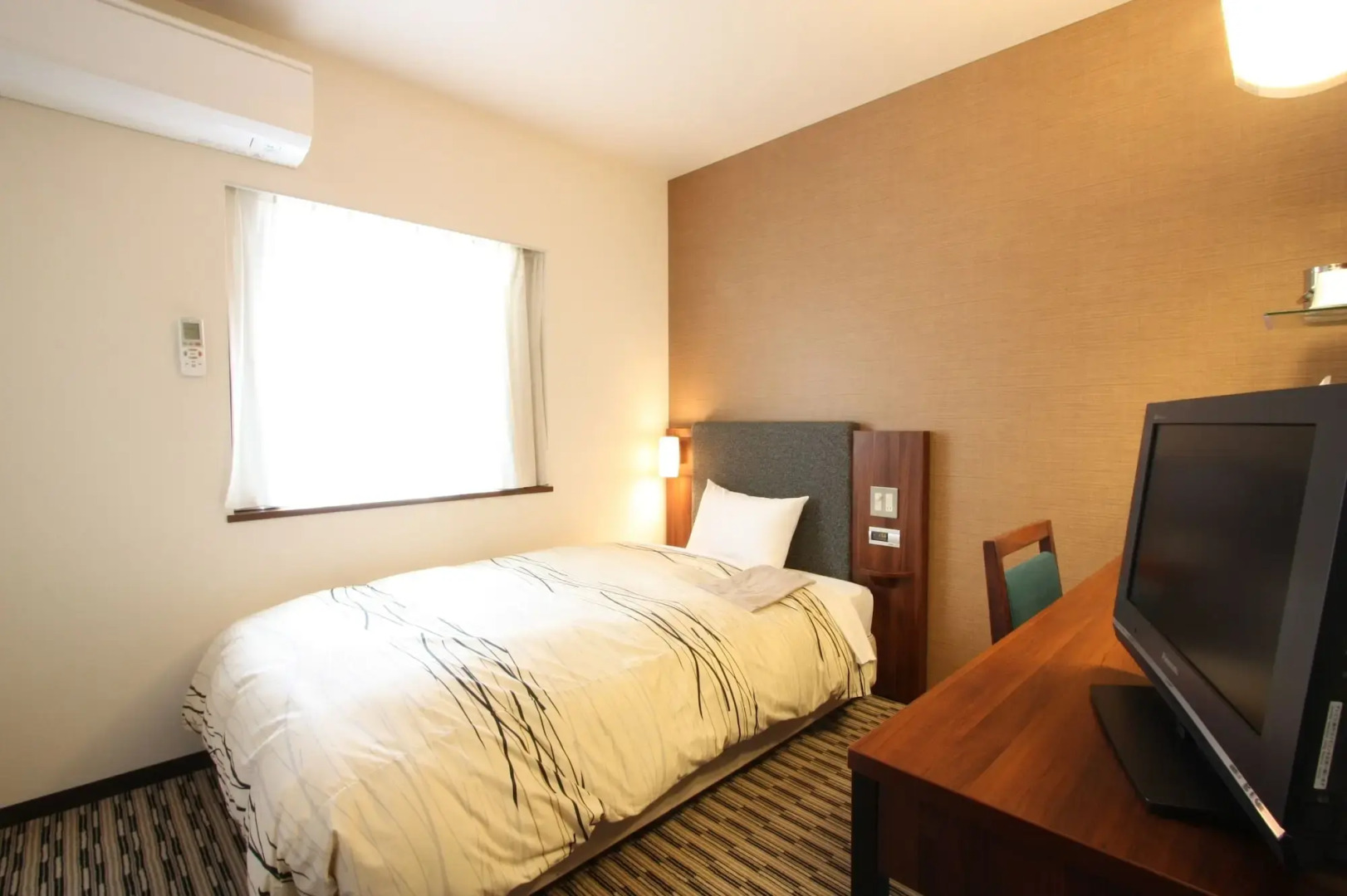 Uozu Manten Hotel Ekimae