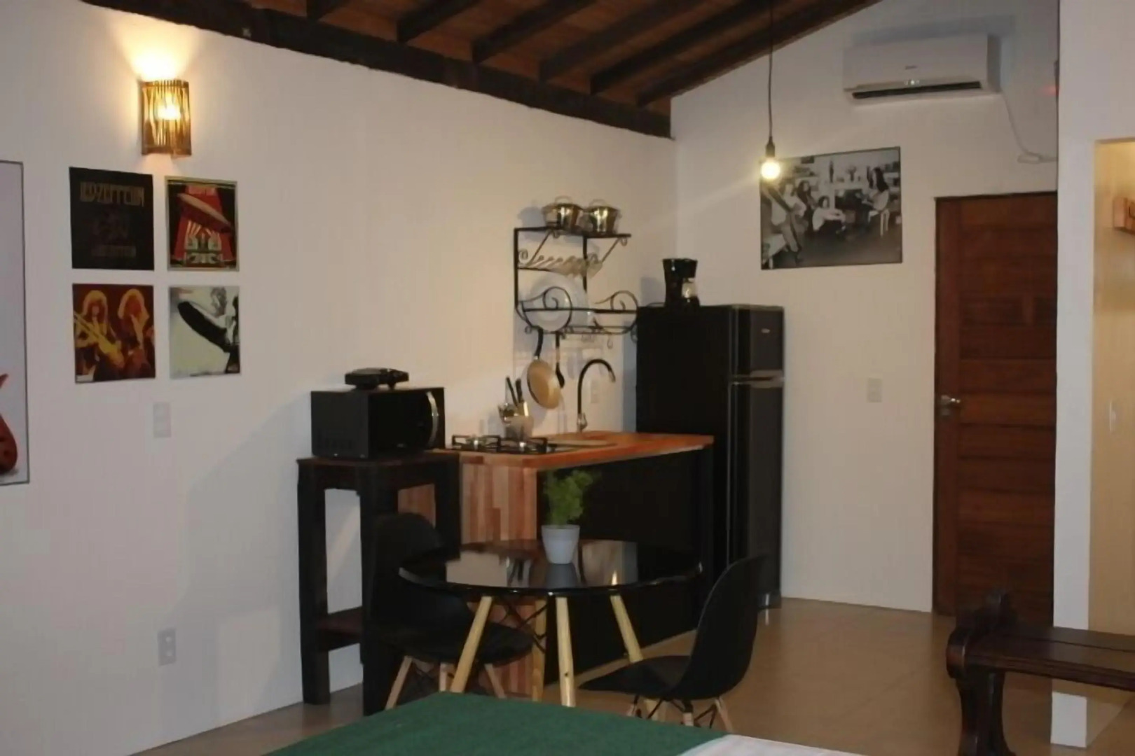 Casa Larrosa Itaúna - Adults Only