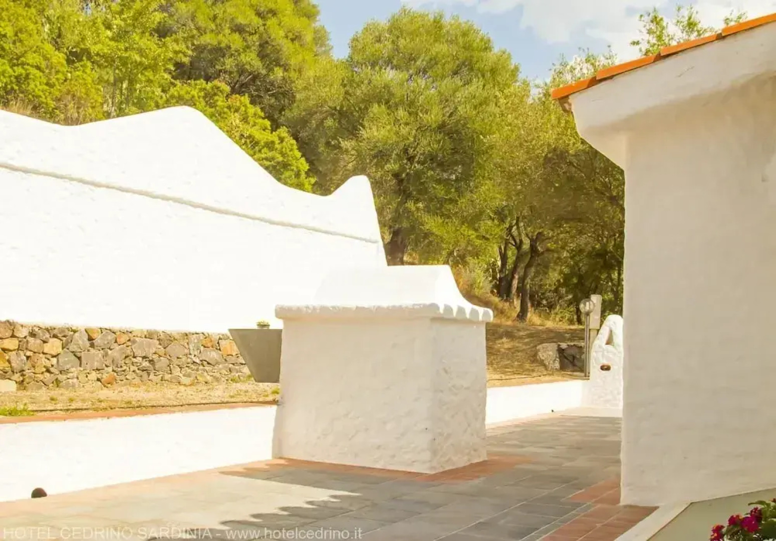 Hotel Cedrino