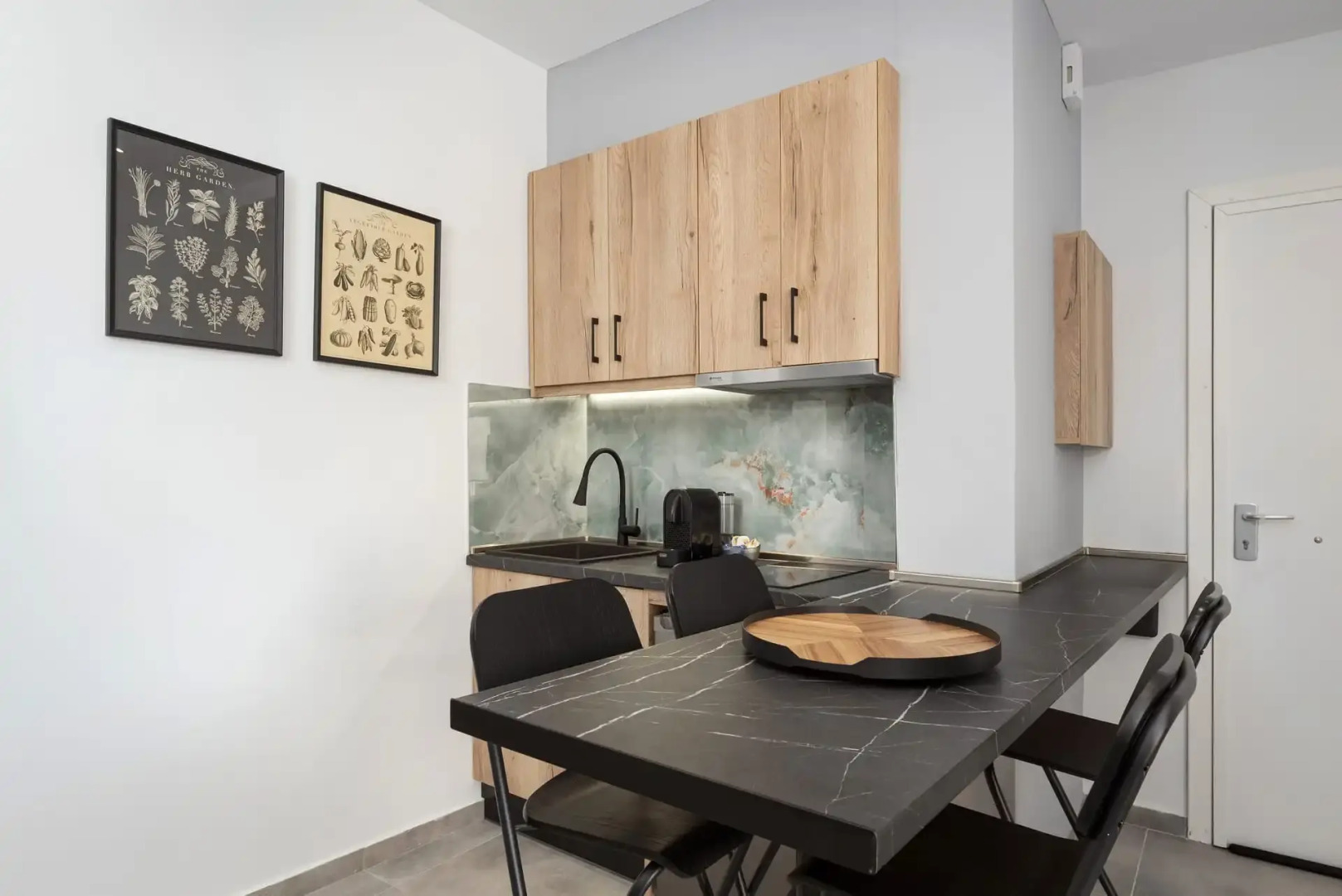 Monastiraki Urban Apartments