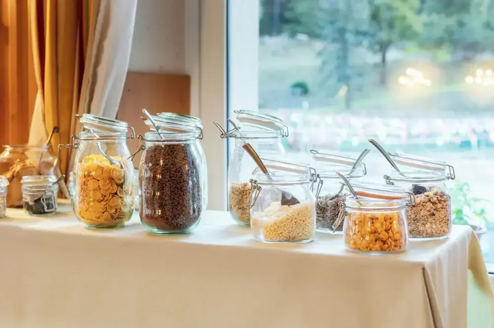 Hotel Vioz - Family Hotel & Apartments