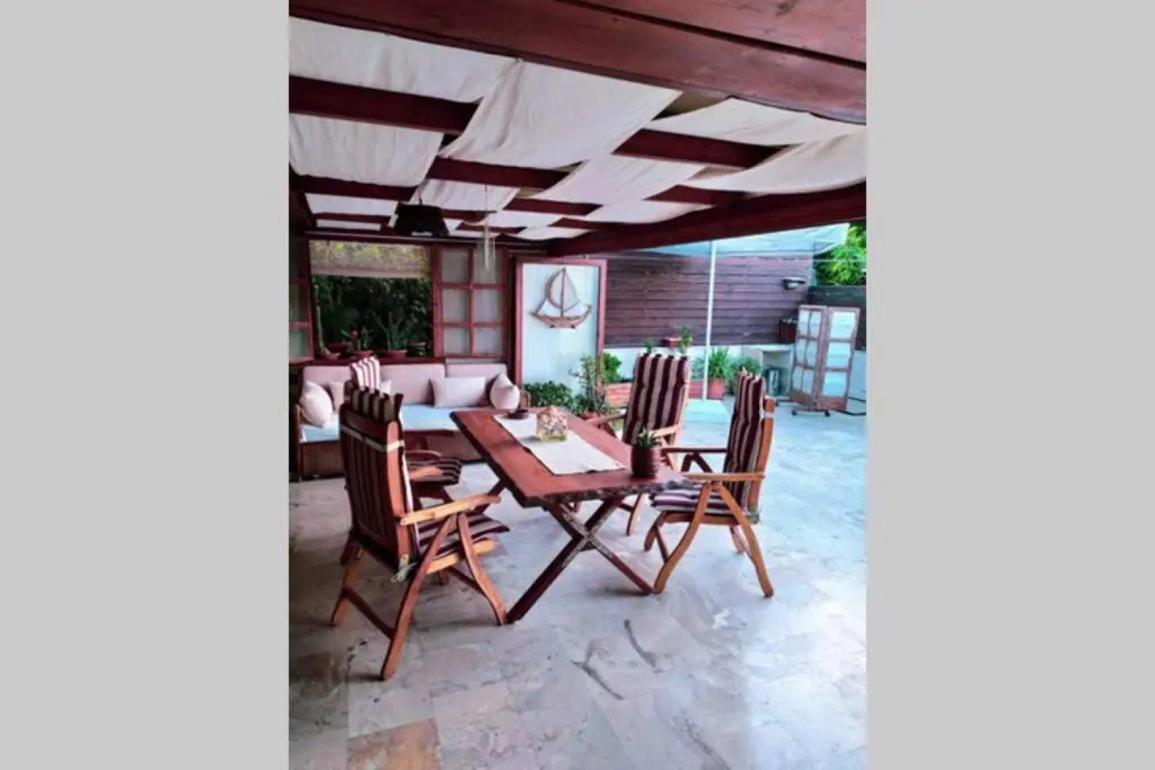 Sea View Roof Garden Apartment