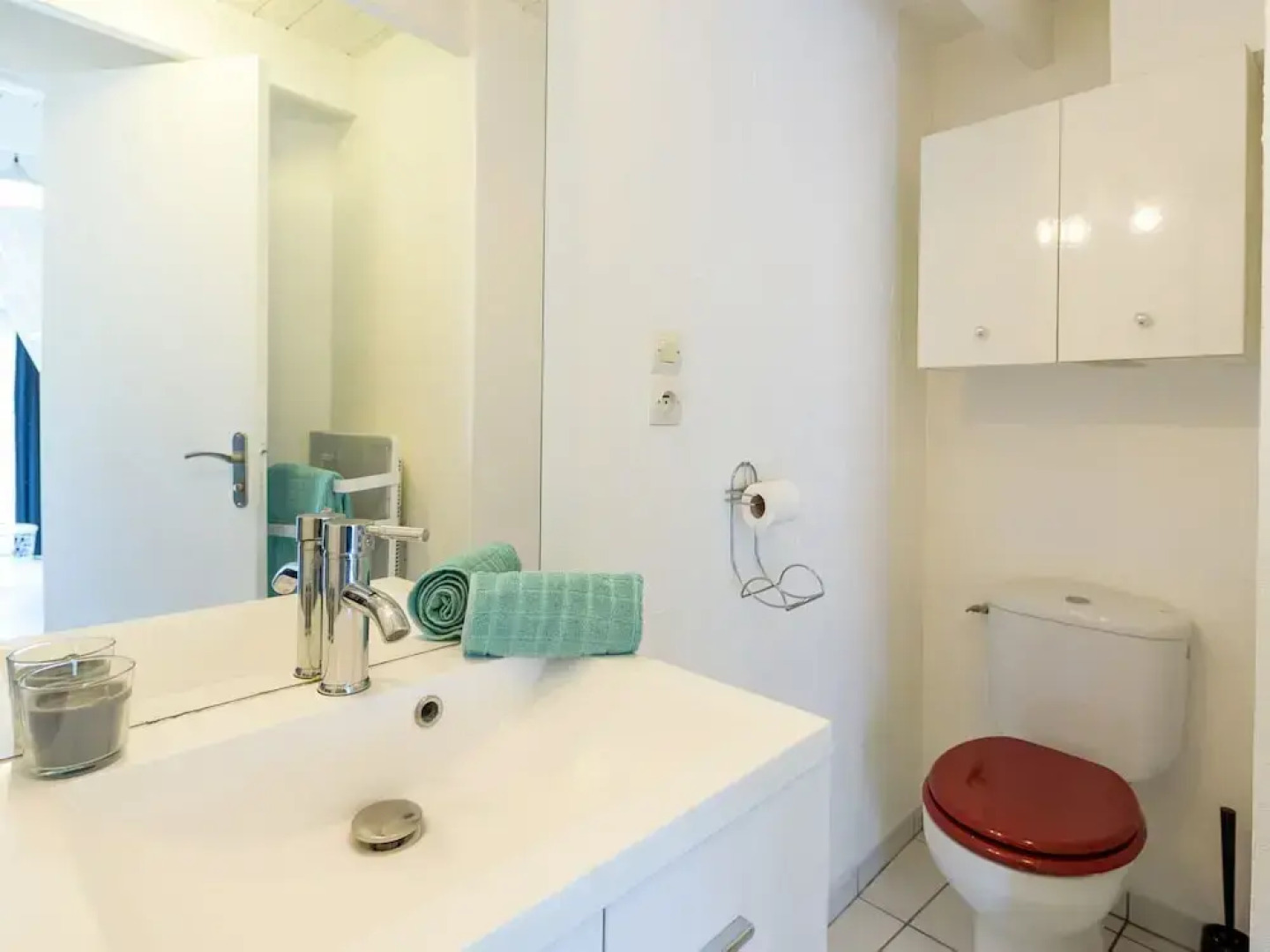 Peaceful Holiday Home in Plouguin With Indoor Pool