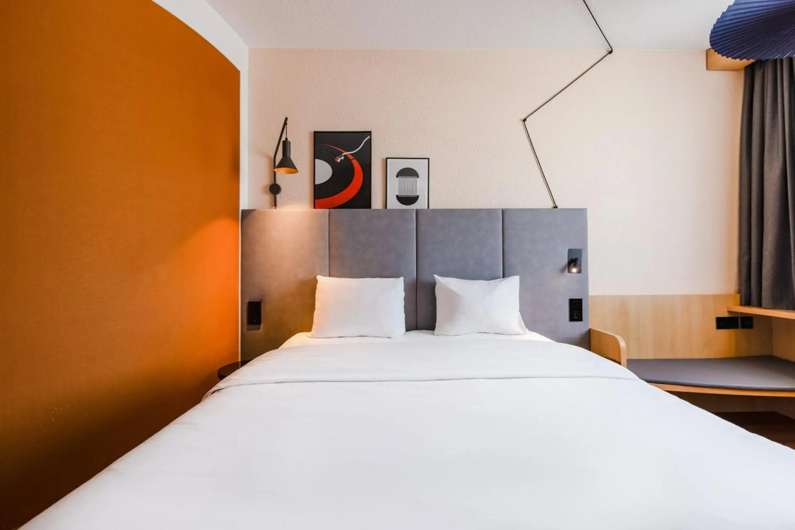 Hotel ibis Friedrichshafen Airport Messe