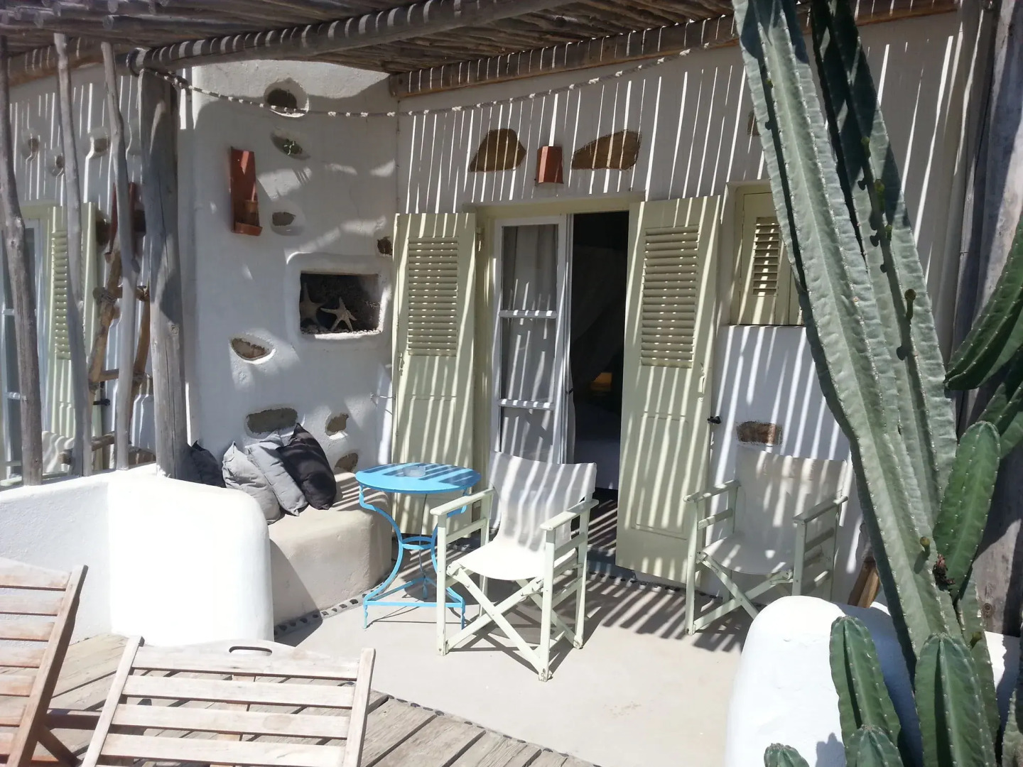 Sea Side Studios & Houses