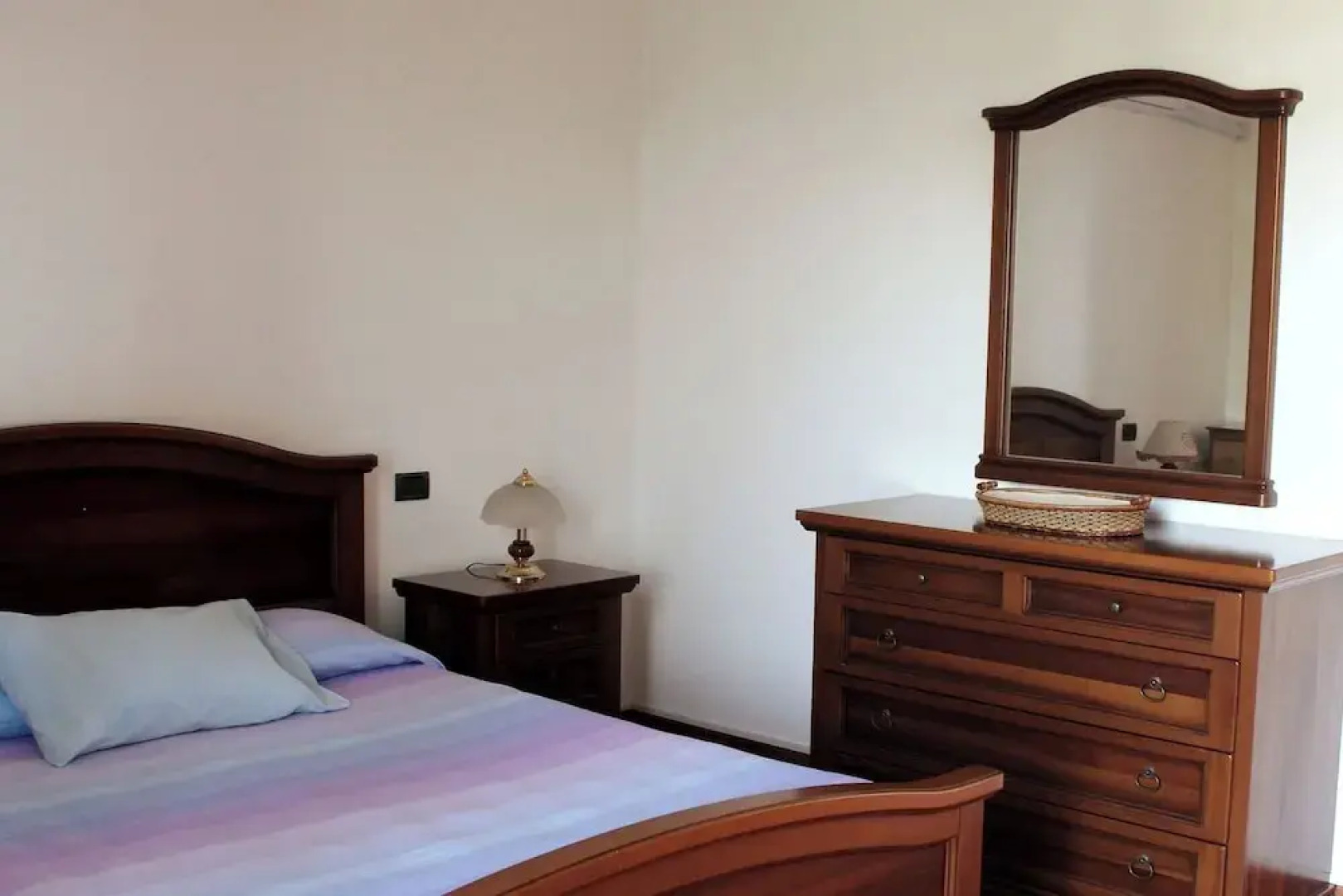Room in Guest Room - La Culla Tra I Vigneti - Stanza