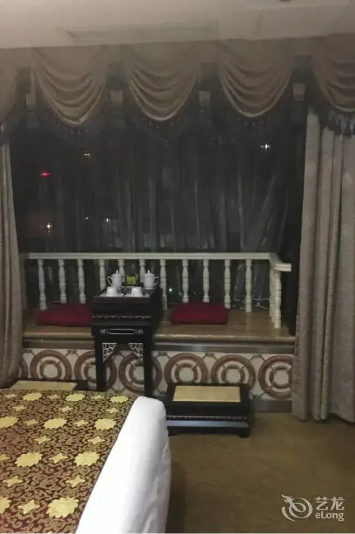 Xichang Cloizon Hotel