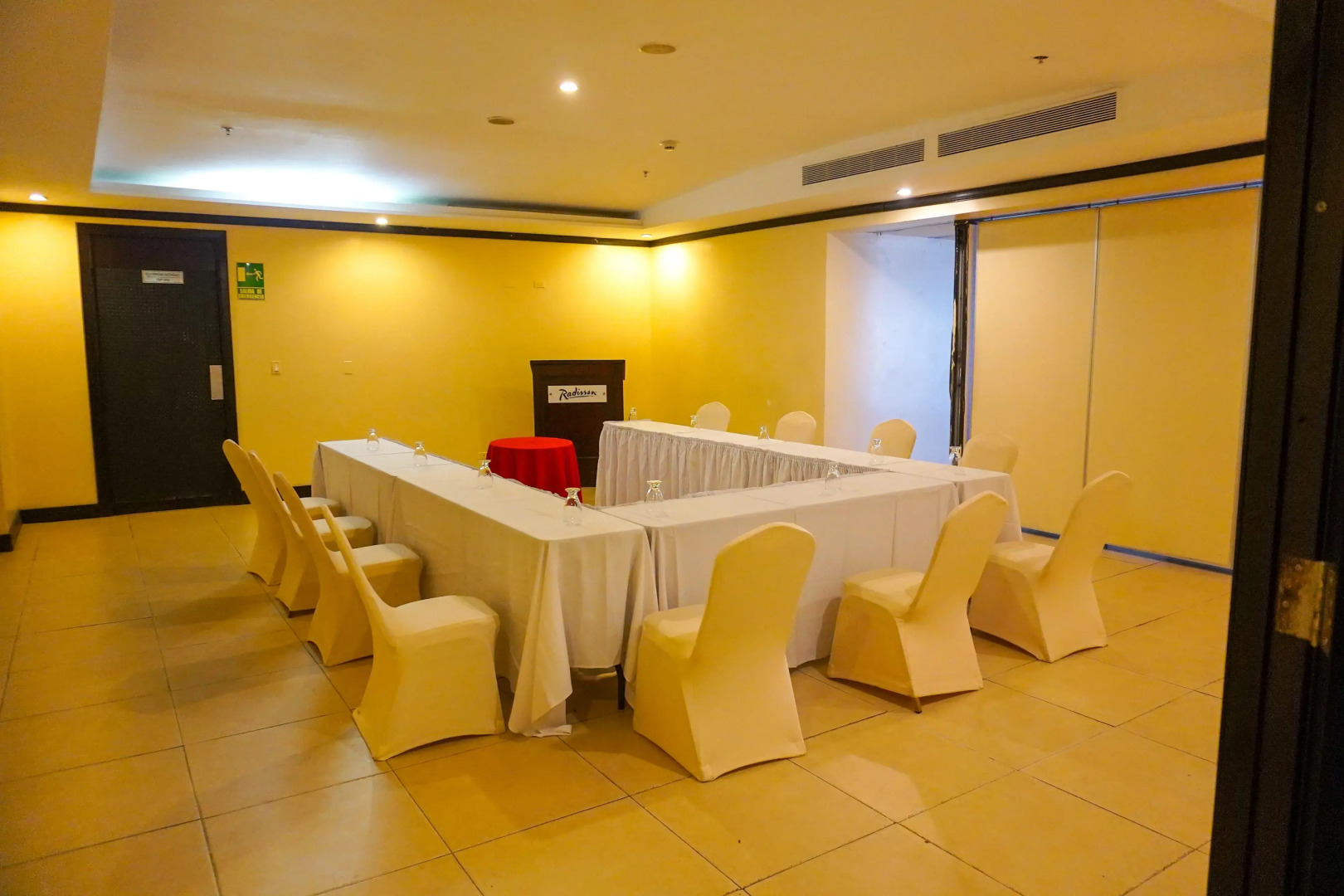 Radisson Colon 2,000 Hotel & Casino