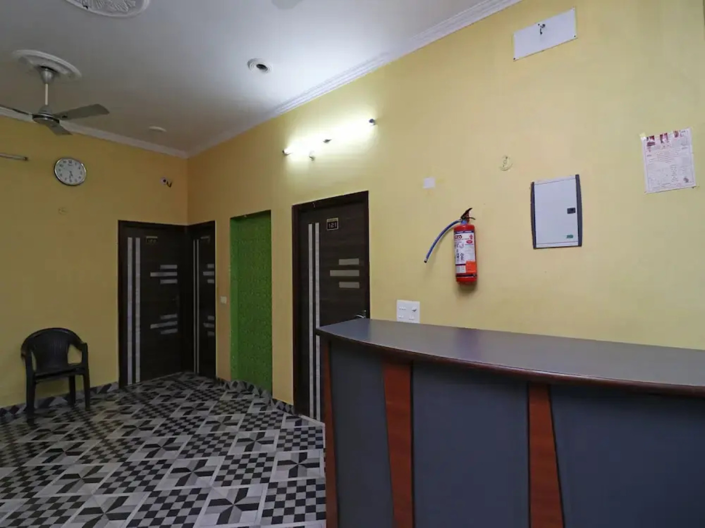 OYO 22954 Hotel Moonlight