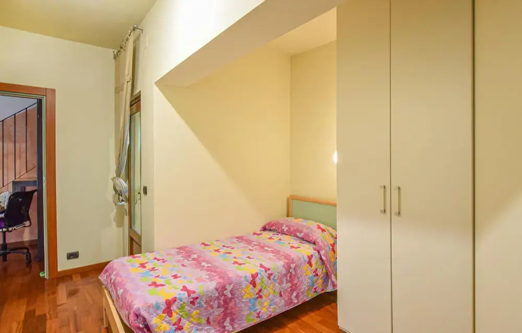 Stunning Home in Pilzone/iseo With 4 Bedrooms and Wifi