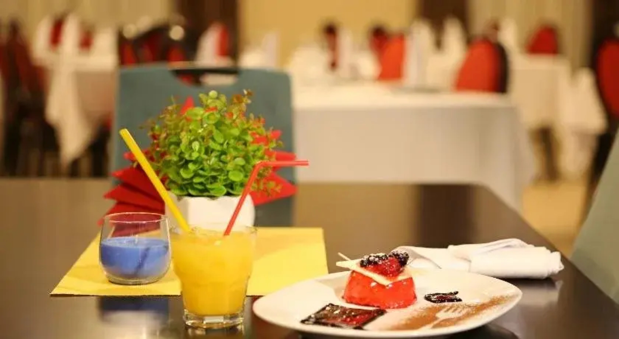 Emigrand Art Hotel