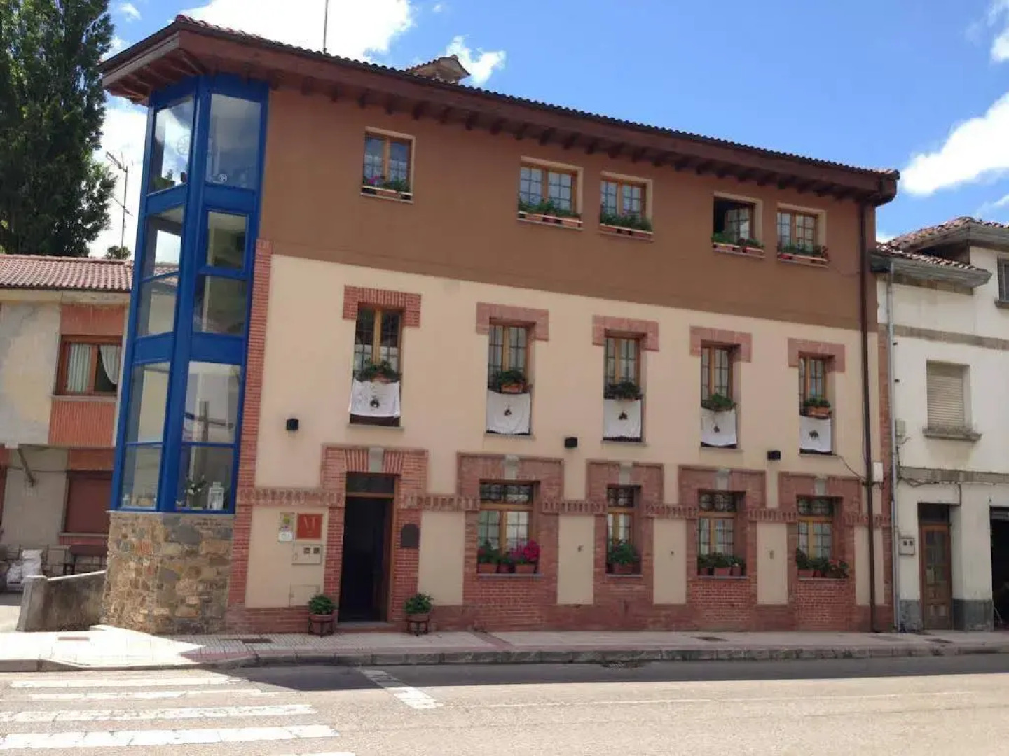 Apartamentos Casa María Juanín