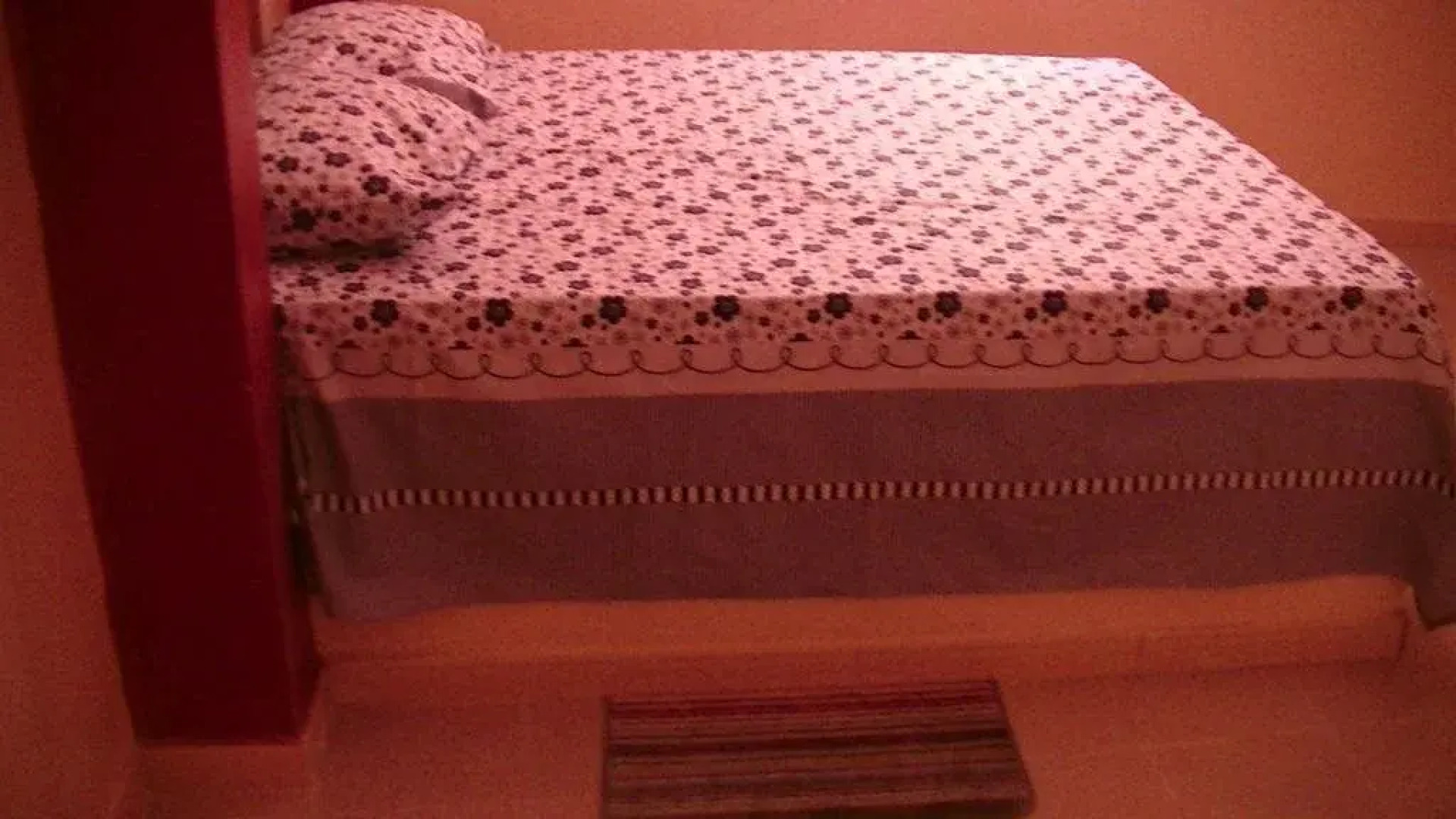 Redface Studios Meublés