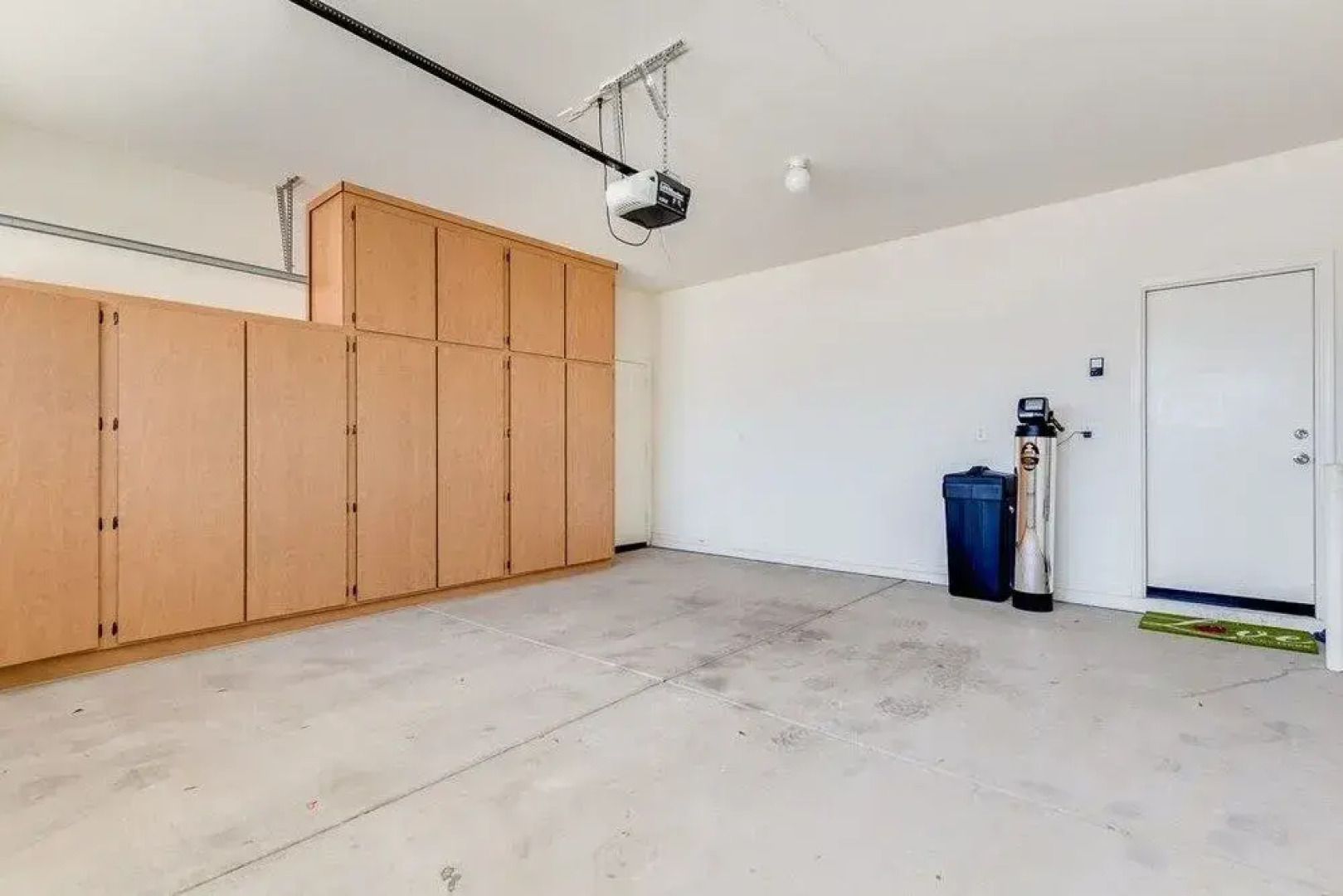 Super Goodyear Charmer! Close to Baseball With Lots to Do! by Redawning