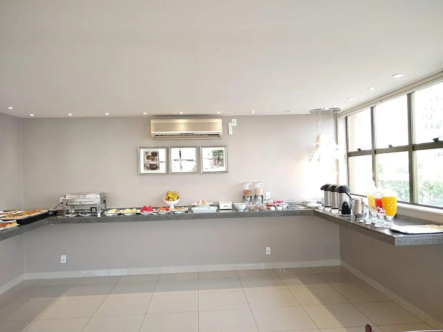 Hotel Piratininga Fernando Correa