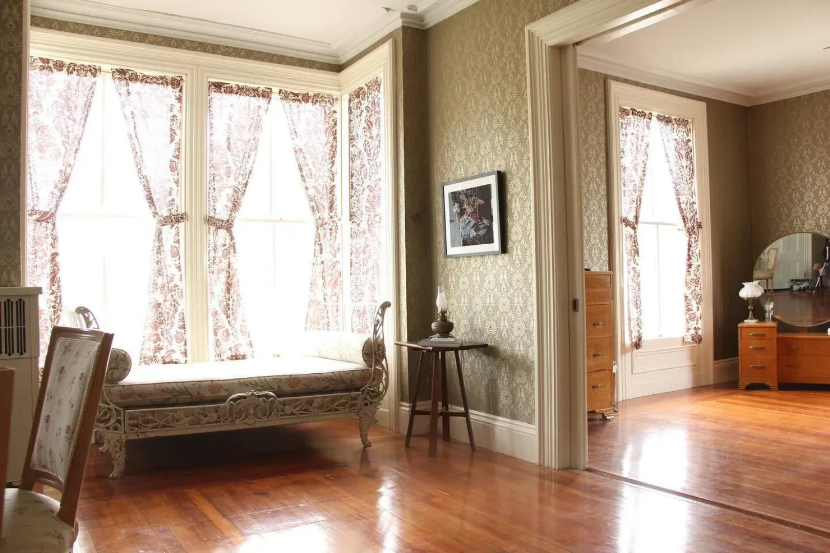 The Wedding Cake House