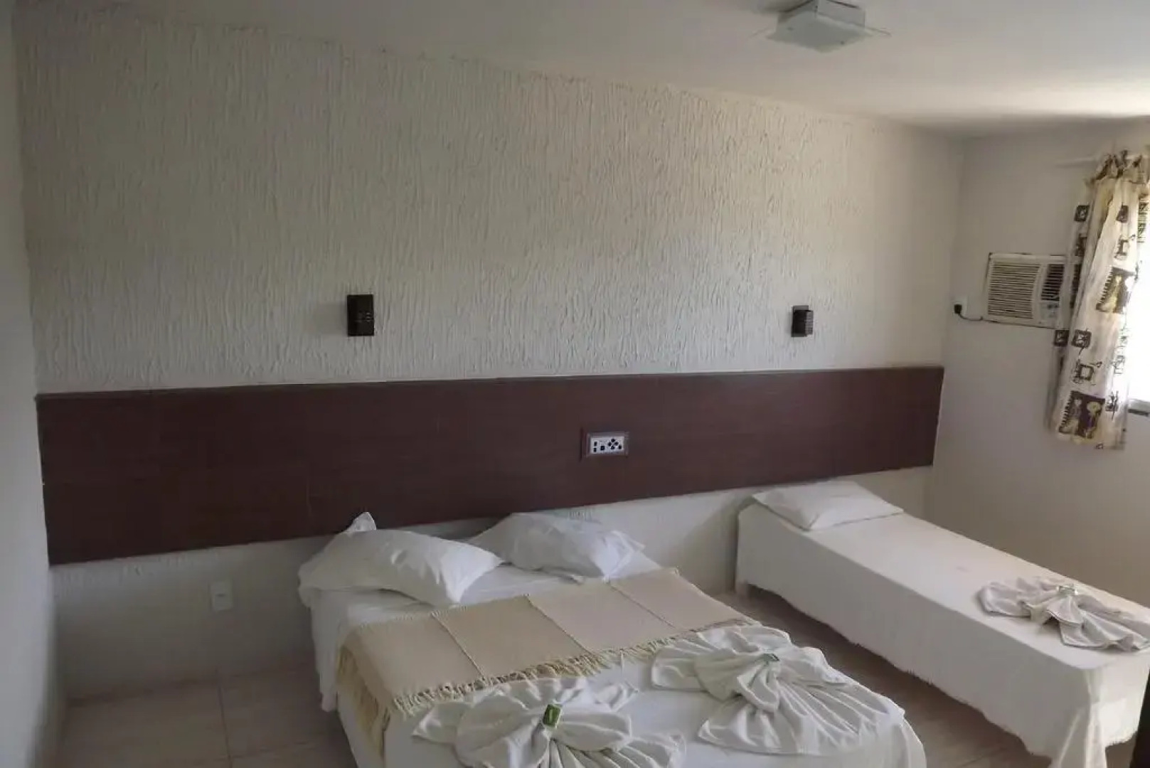 Hotel Amendoeiras Praia