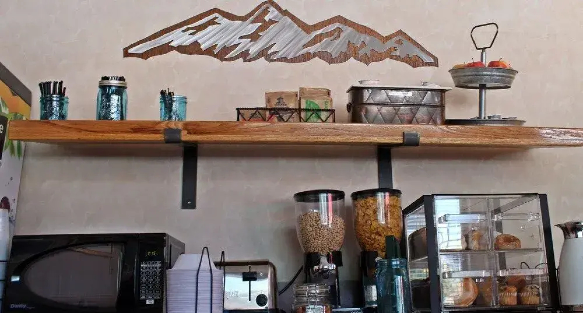 Boulder University Inn