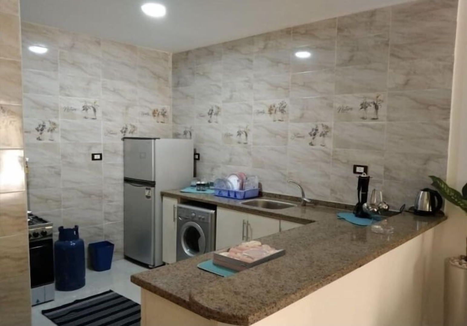 Cecelia resort by Maraheb