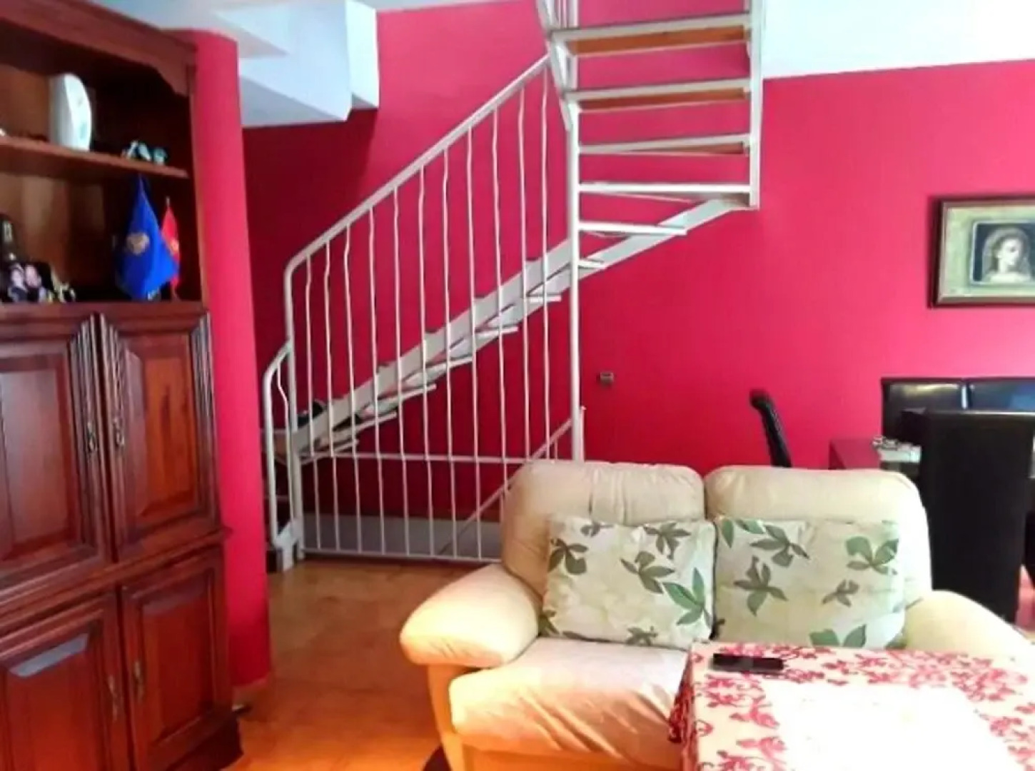 House With 5 Bedrooms in Dos Hermanas, With Pool Access, Enclosed Gard