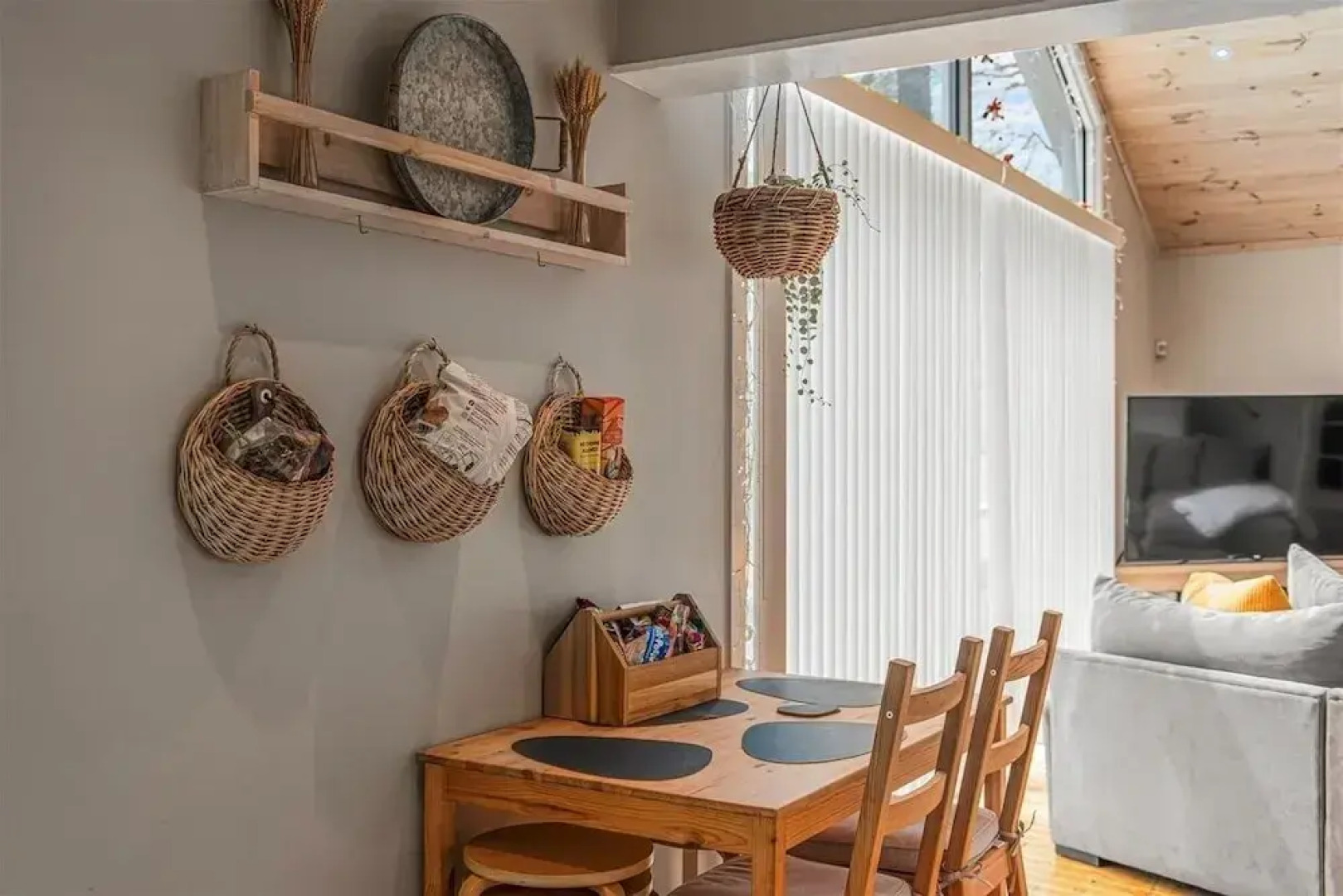 Pocono Scandinavian Cottage 2 Bedroom Cottage by RedAwning