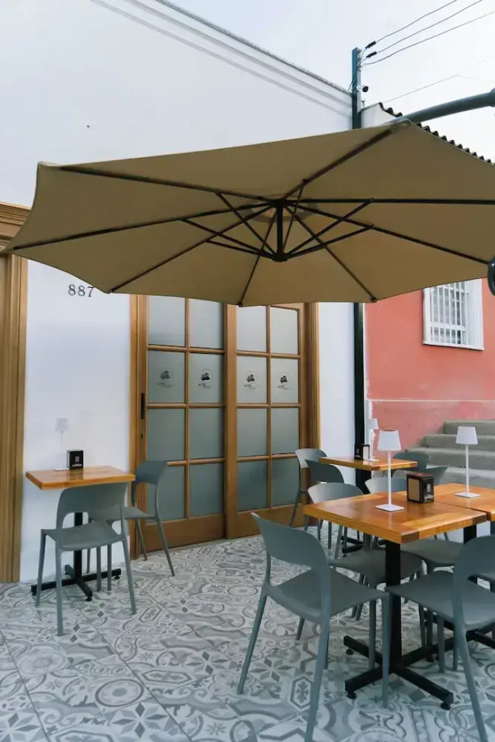 Alternativo Hostales