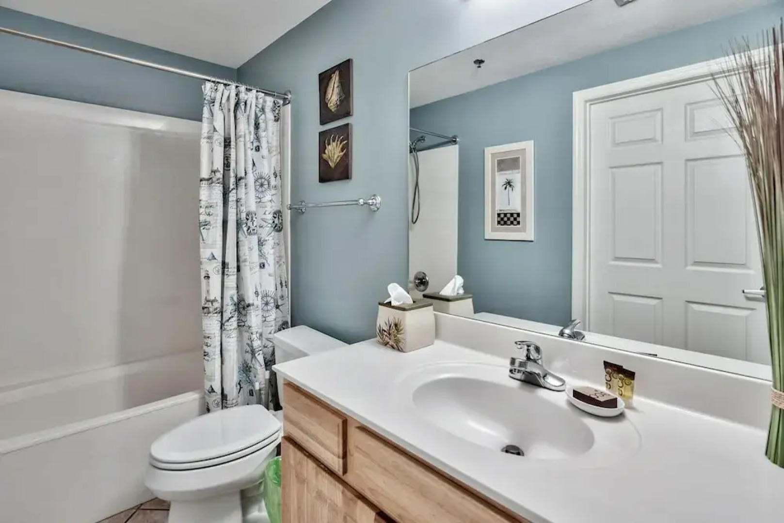 Seascape Penthouse #2309 - 3 Br condo by RedAwning