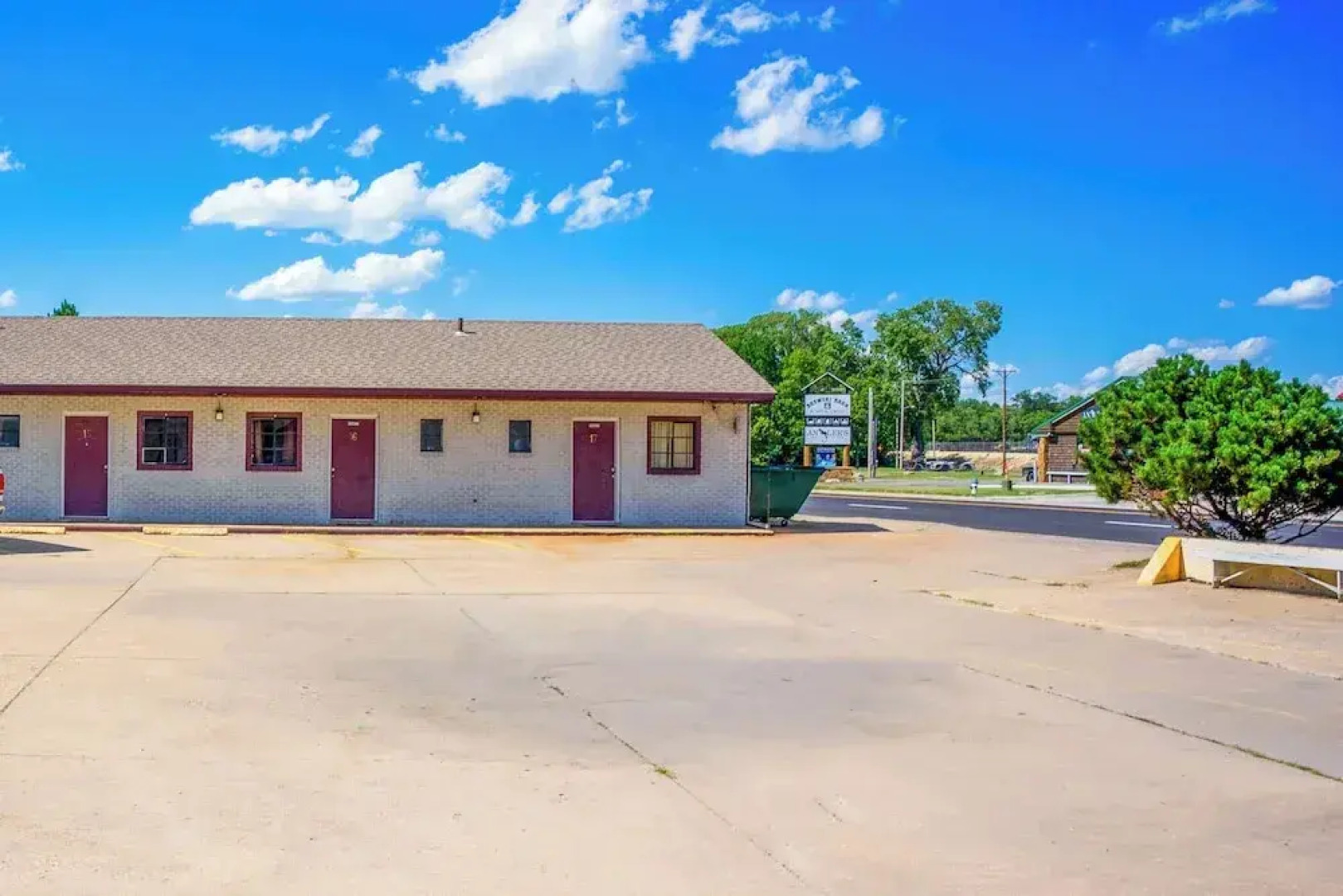 The Inn by El Dorado Lake