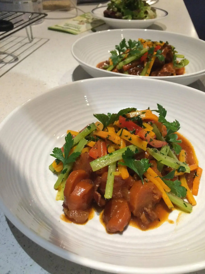 Hillcrest Mountain View Retreat