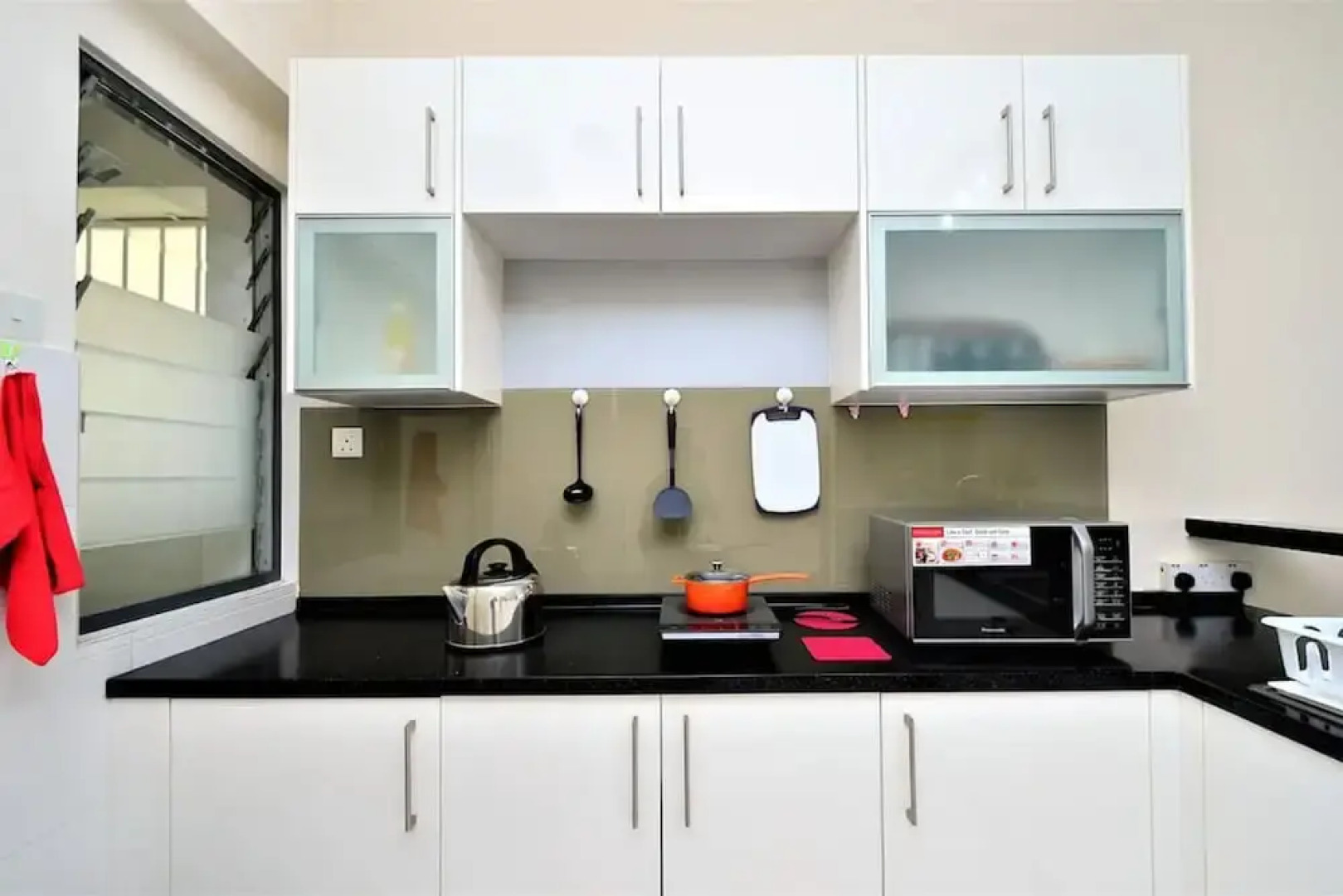 Dewy Setiawalk Puchong Fam. Apt 4-7pax near Sunway