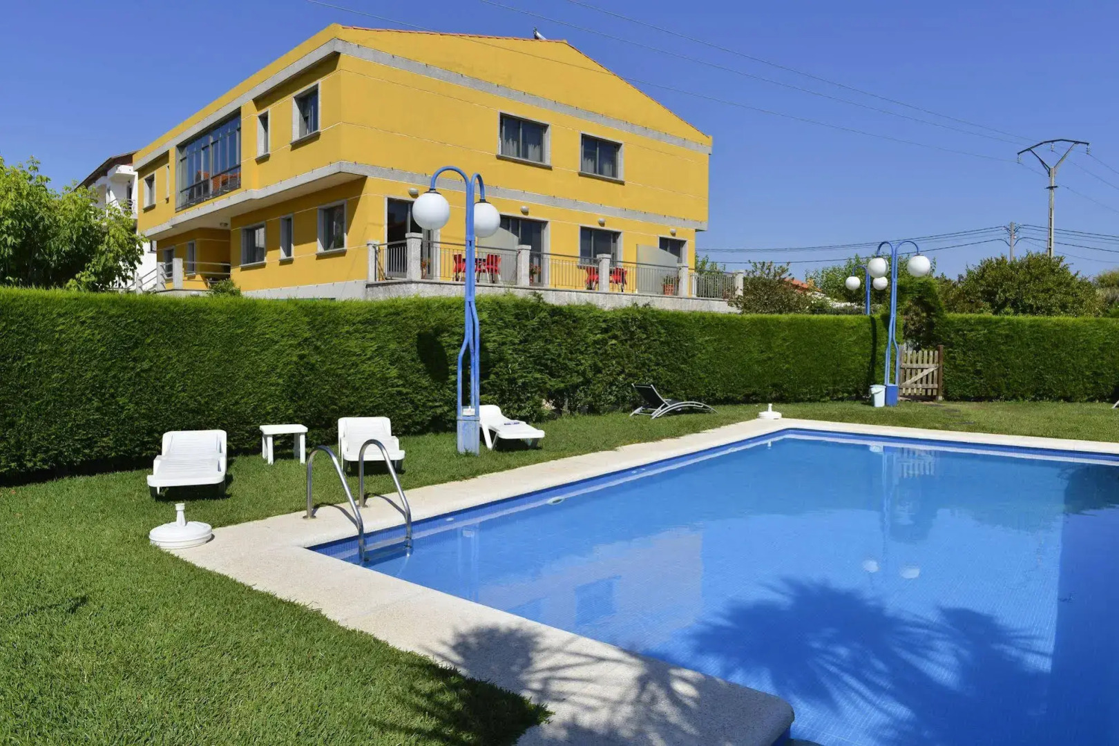 Apartamentos Turisticos Mirador de Ons