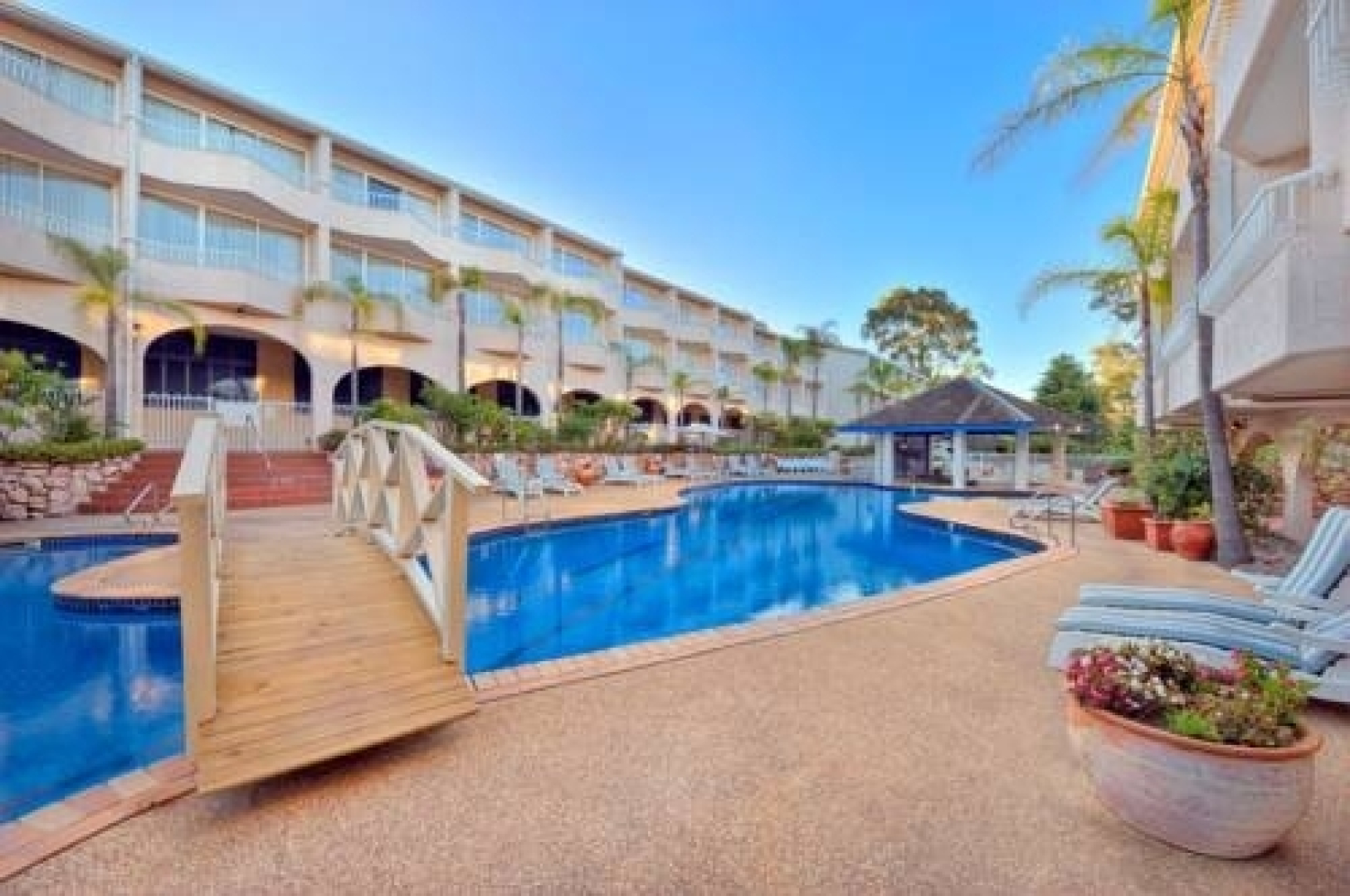 Stamford Grand North Ryde